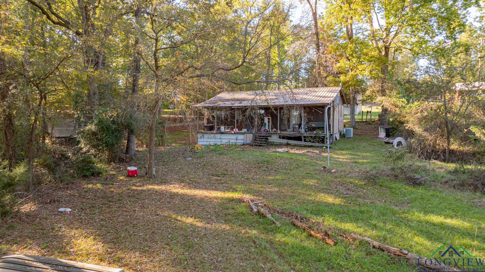 678 Fawn Ln, Avinger, Texas image 13