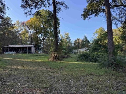 A home in Avinger