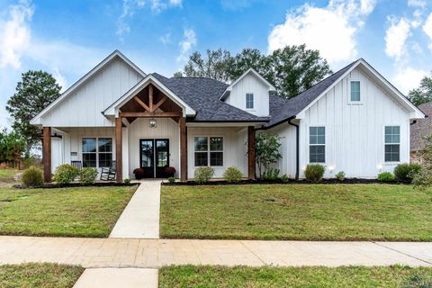 A home in Longview