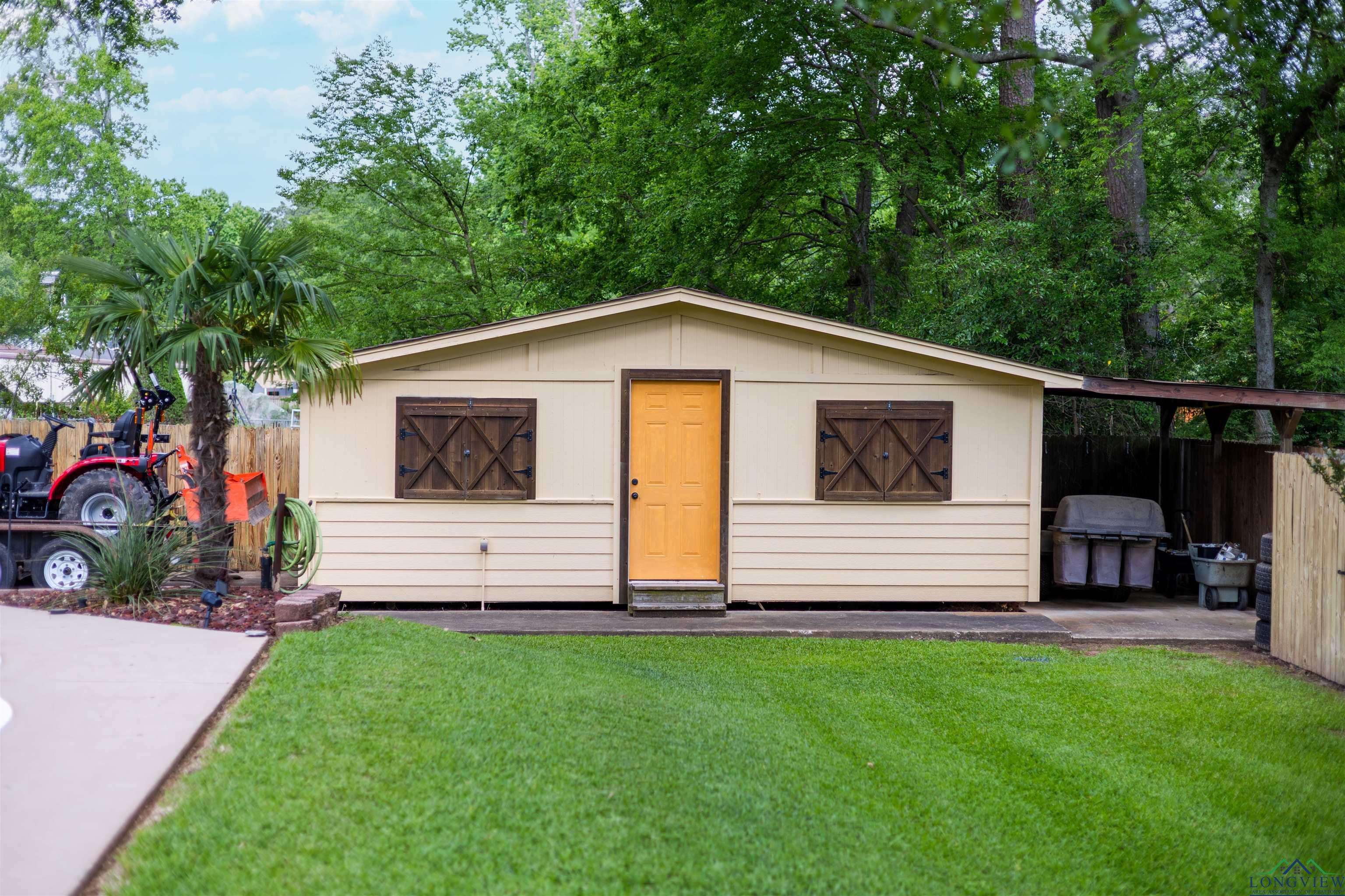 204 Vinewood Lane, Longview, Texas image 25