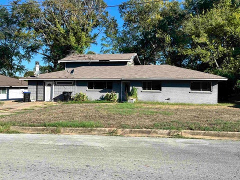Homes For Sale - 807 Avalon Street<br/> Longview, TX 75602