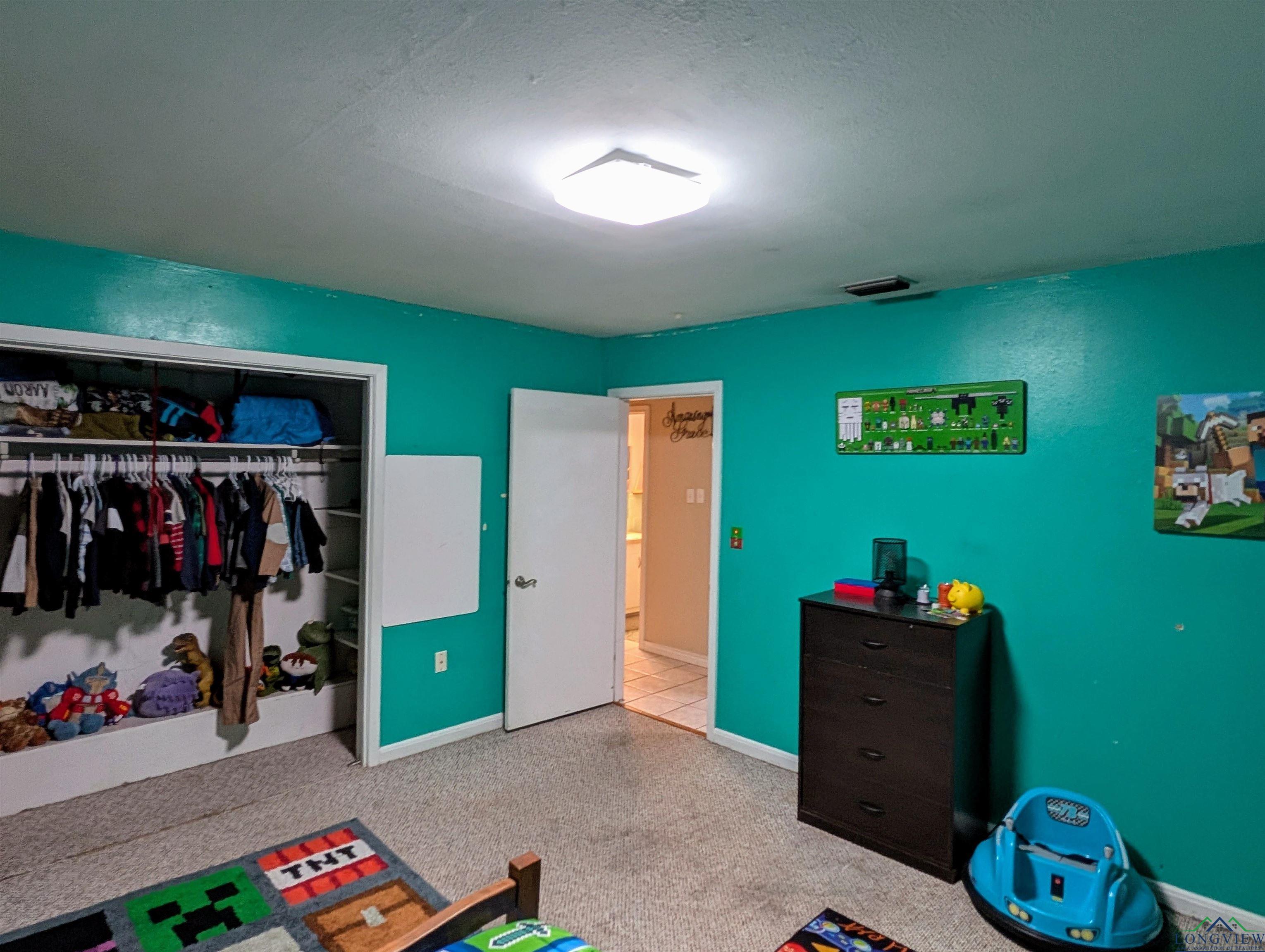 811 Garden Ln, Carthage, Texas image 10