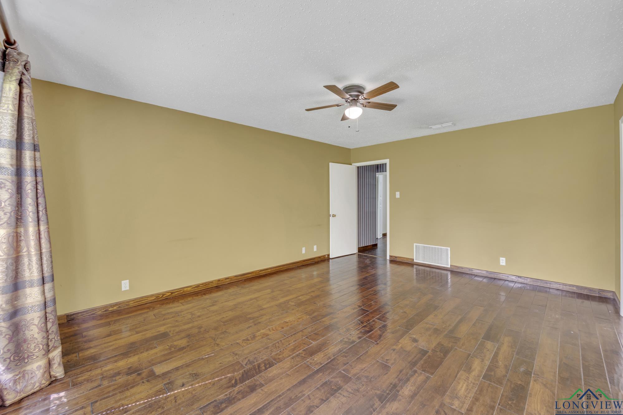 3404 Rockbrook, Kilgore, Texas image 16