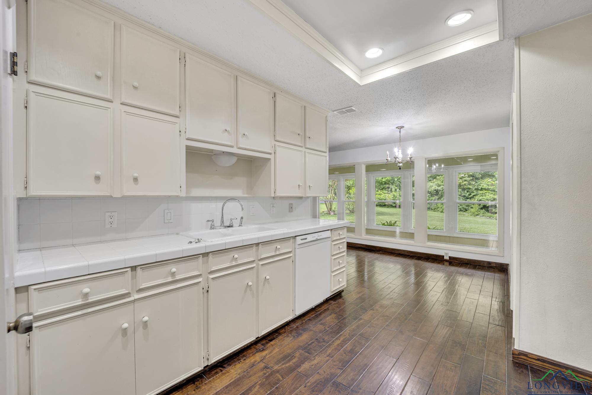 3404 Rockbrook, Kilgore, Texas image 32