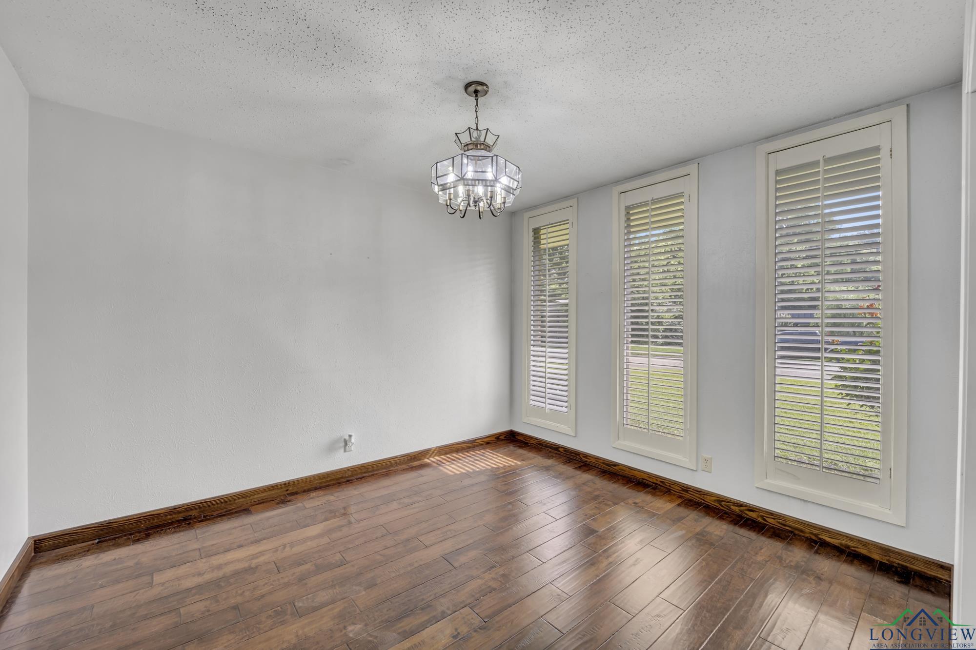 3404 Rockbrook, Kilgore, Texas image 9