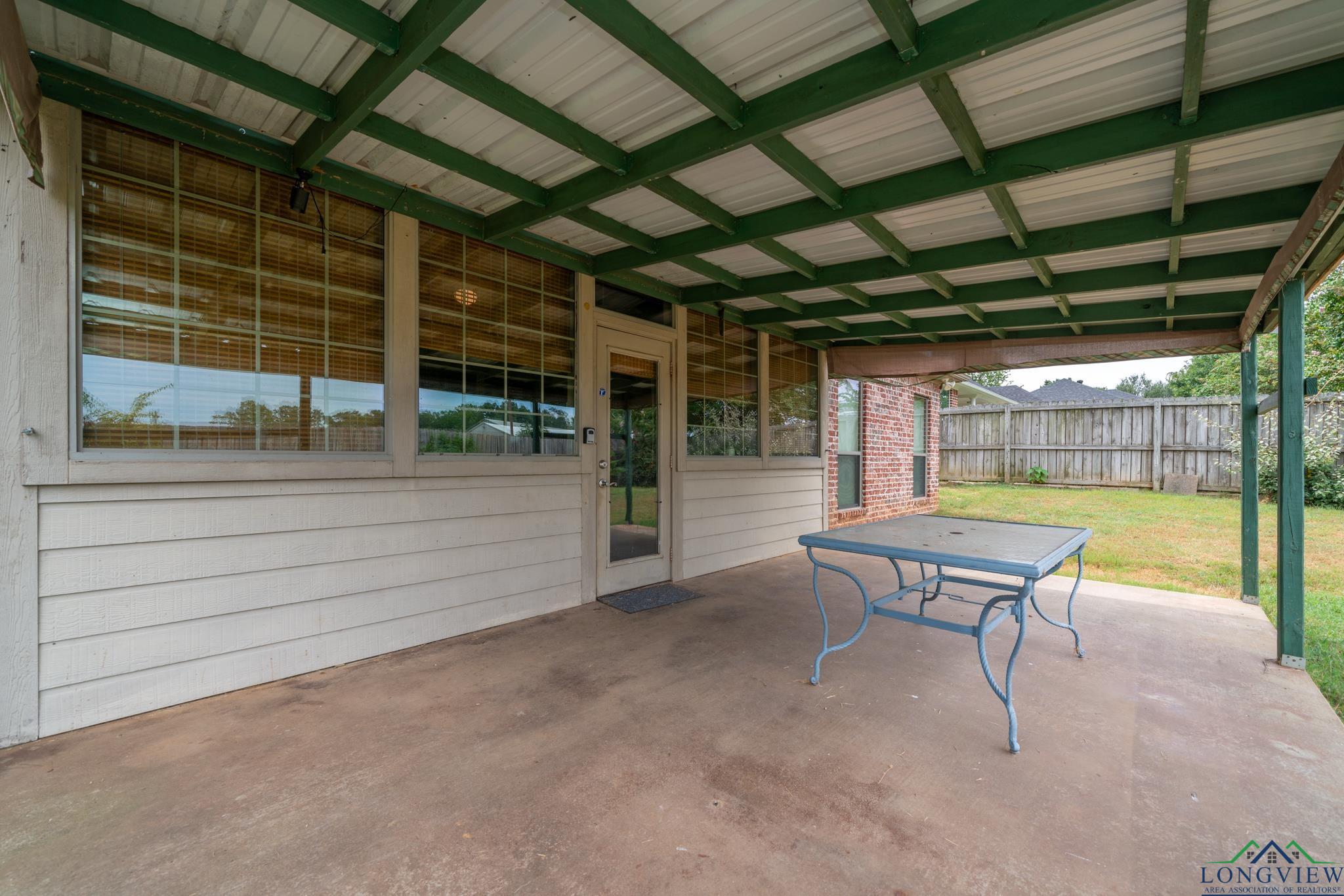 104 Rodessa Trail, White Oak, Texas image 33