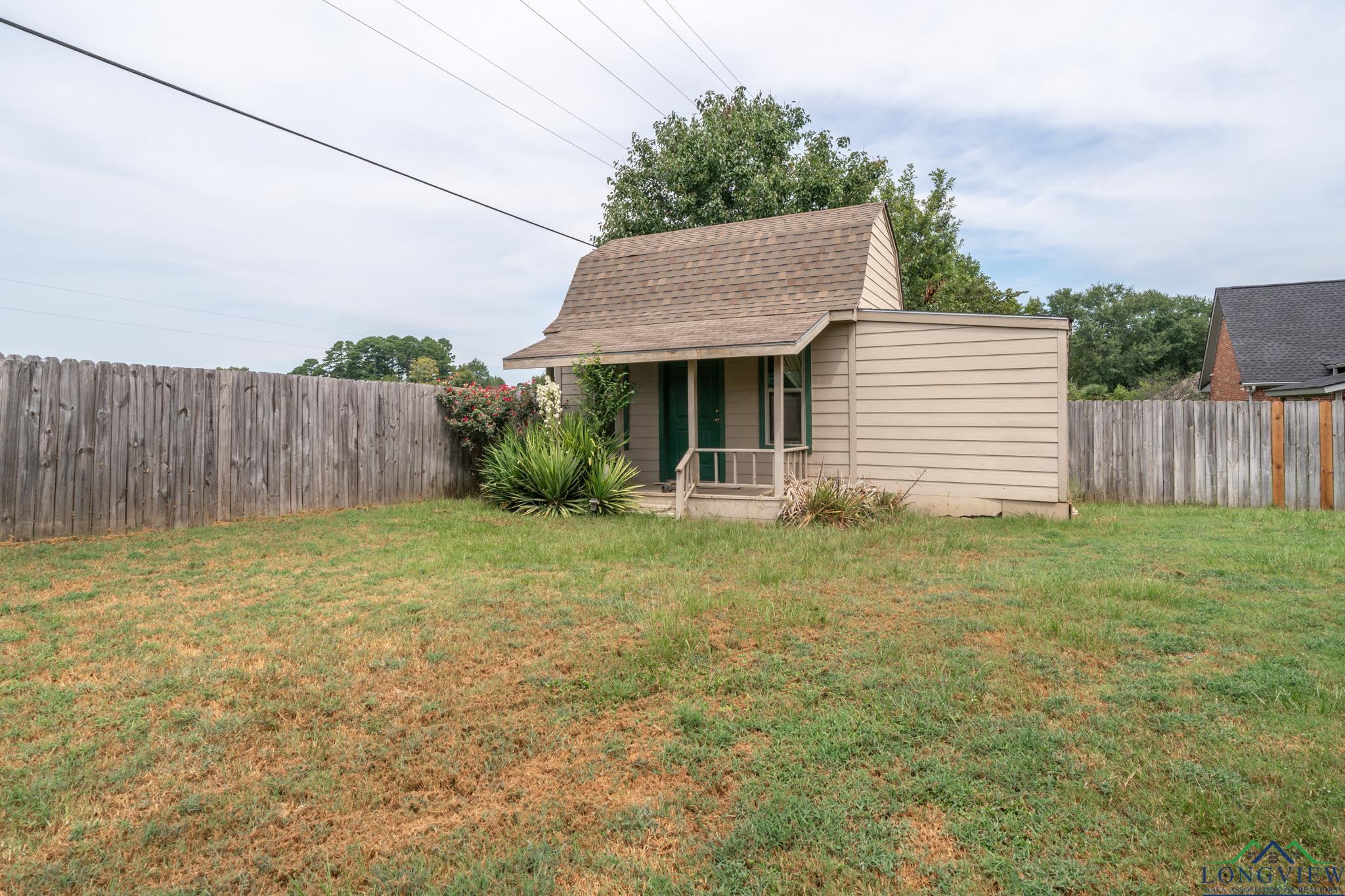 104 Rodessa Trail, White Oak, Texas image 35