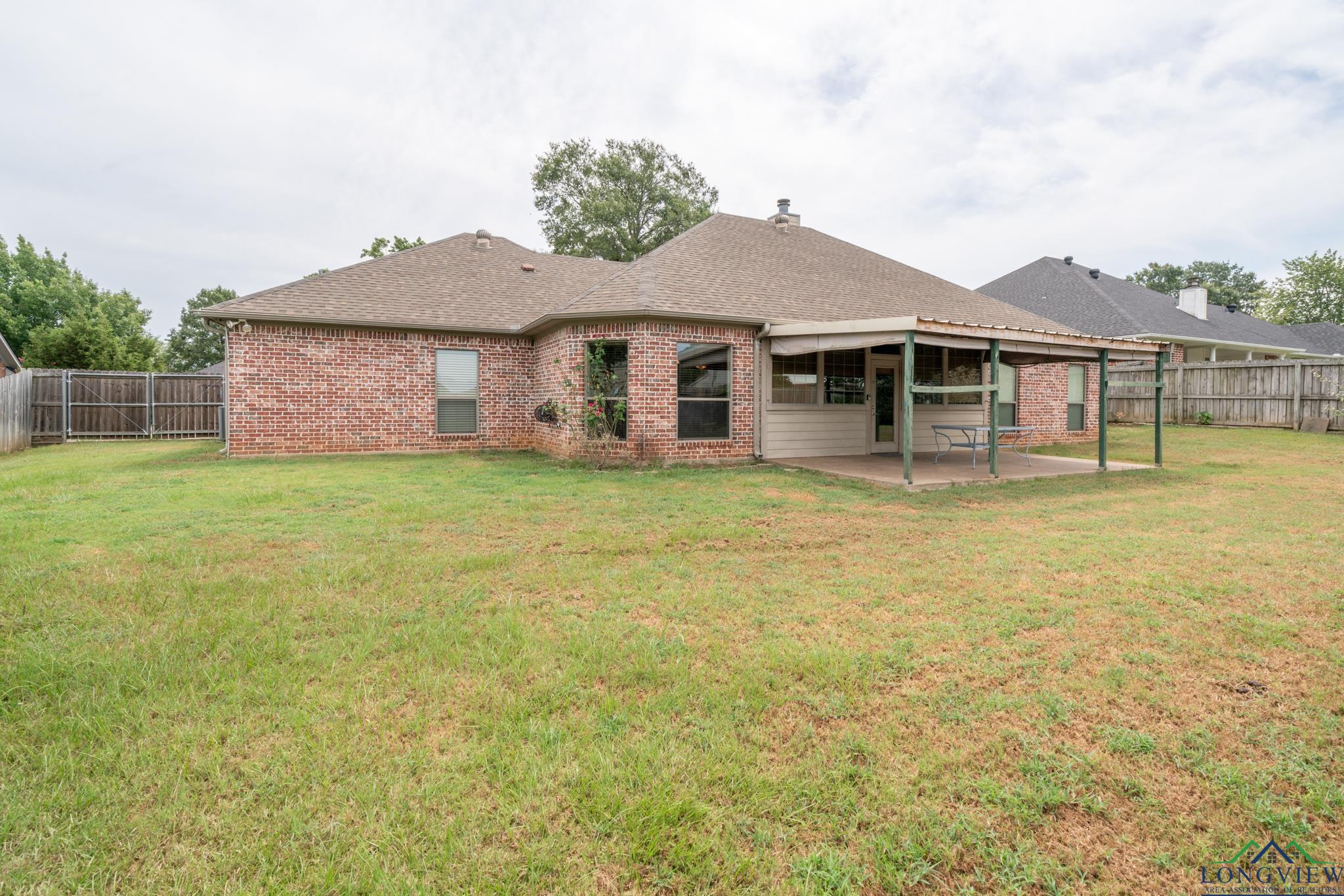 104 Rodessa Trail, White Oak, Texas image 36