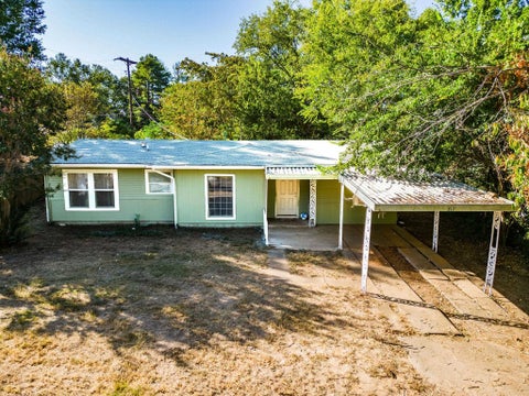 Homes For Sale - 312 Germany Ave<br/> Lone Star, TX 75668