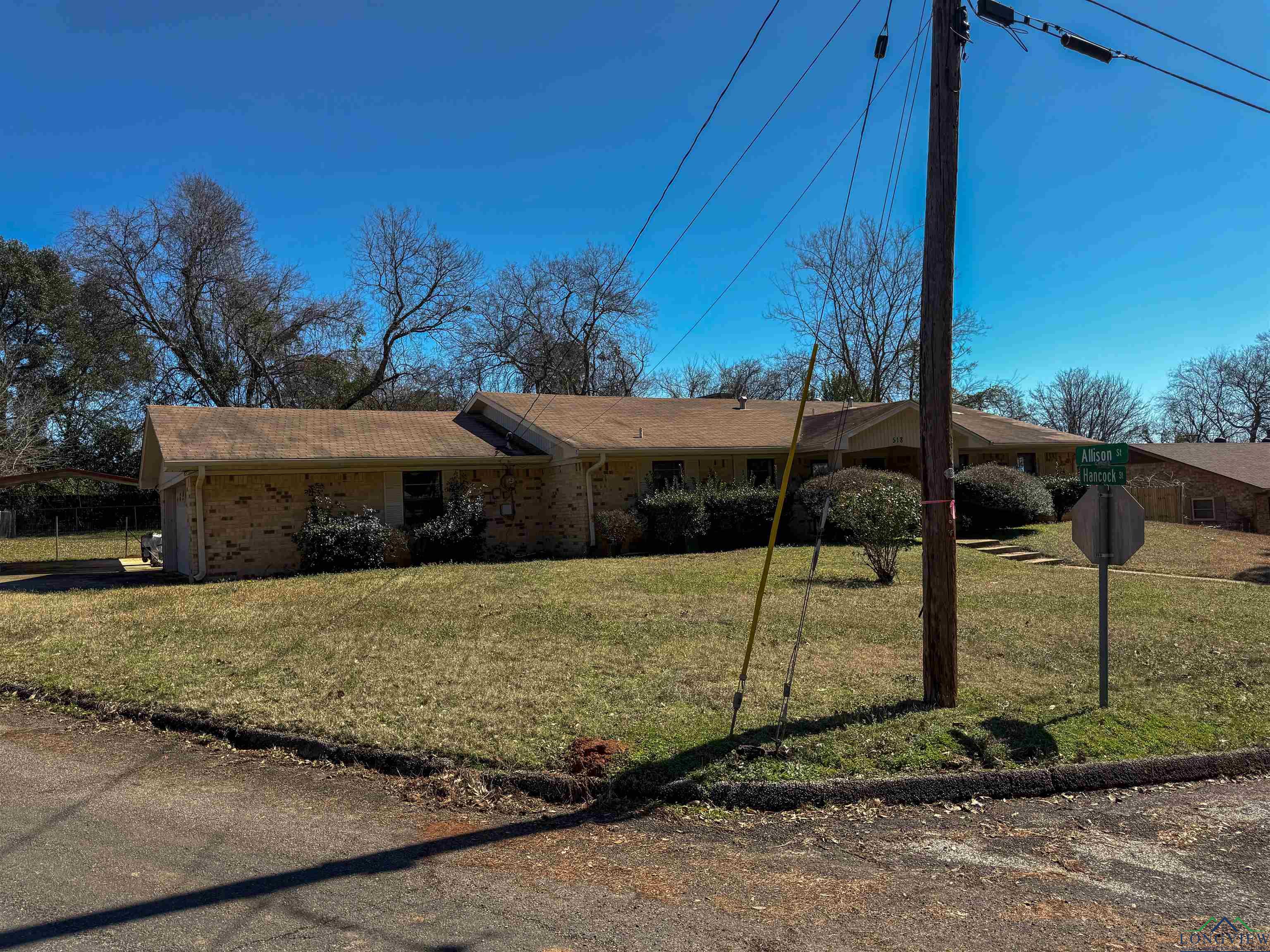 518 Hancock St, Gladewater, Texas image 2