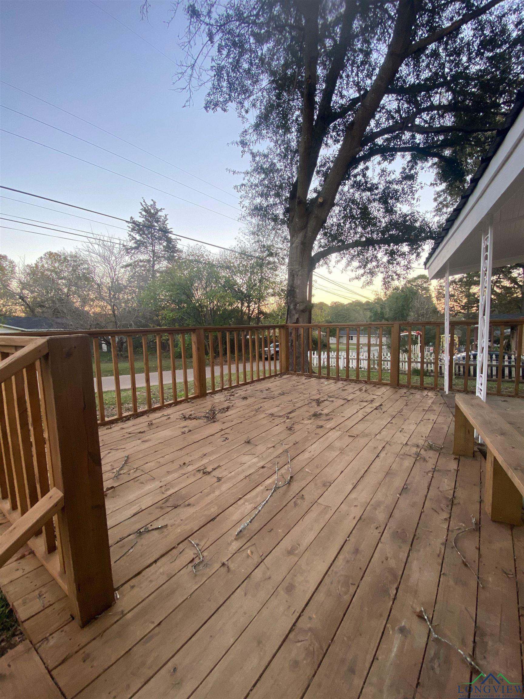 302 E Peak St, Daingerfield, New Mexico image 13
