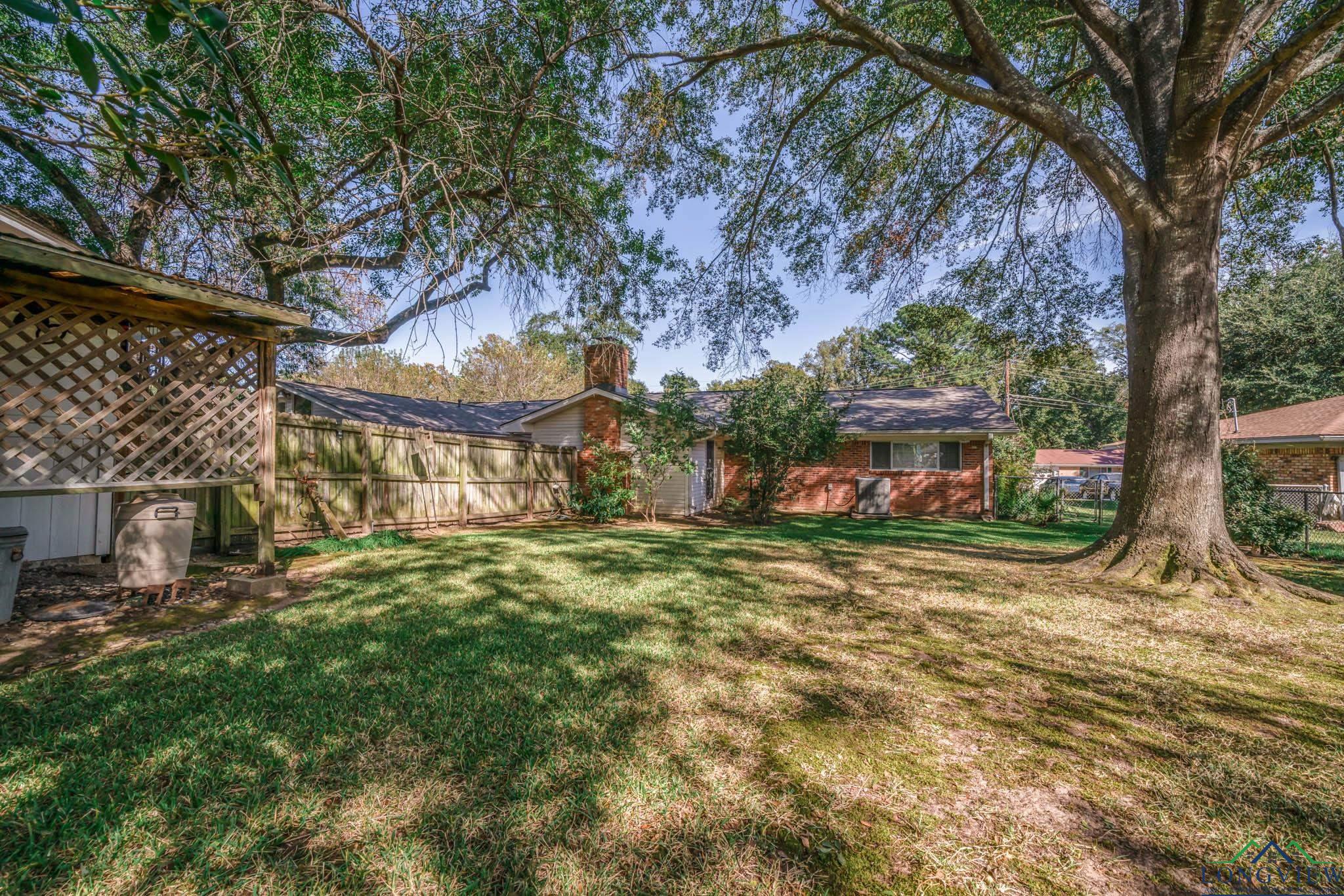 2311 Pickett St, Longview, Texas image 38
