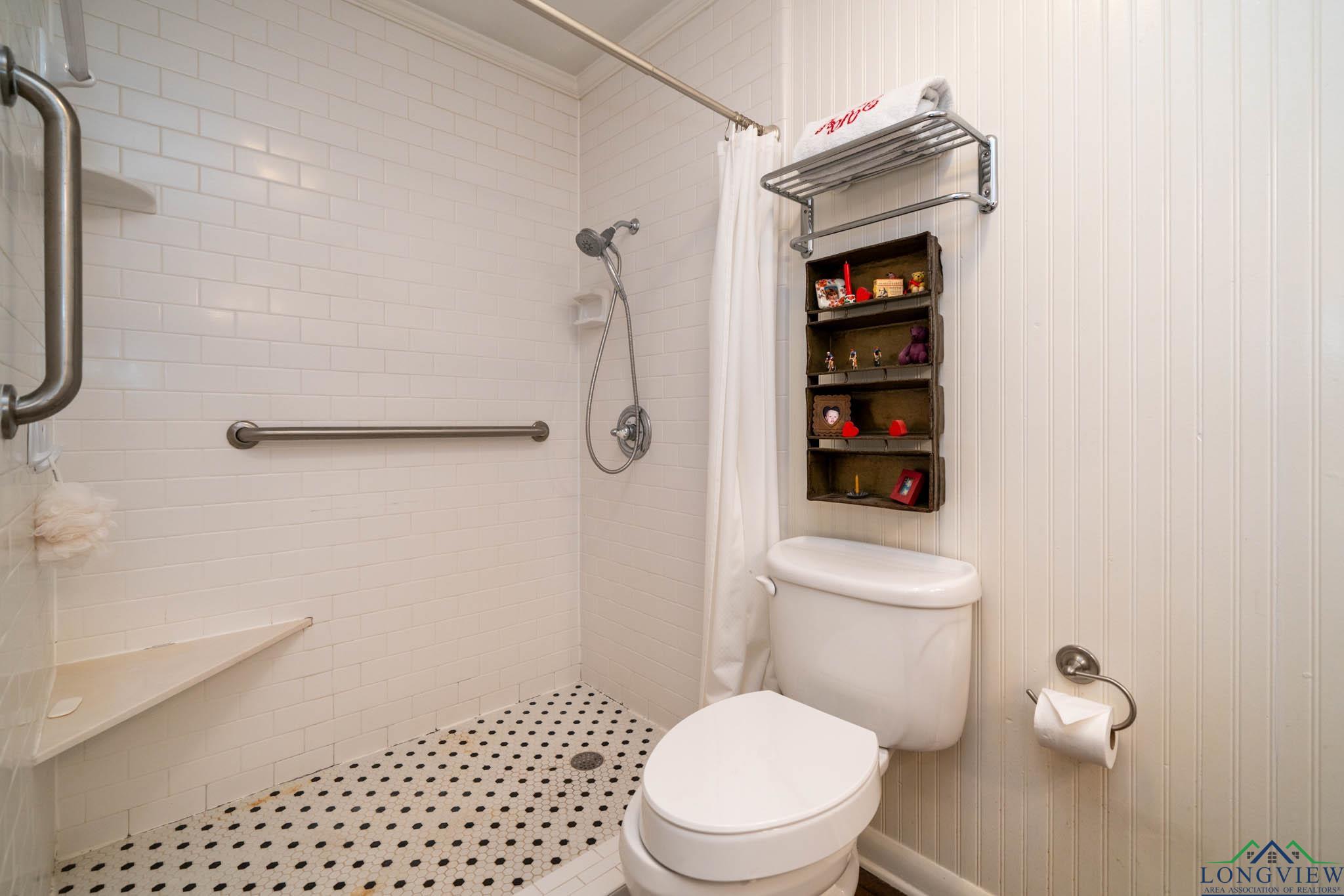 2311 Pickett St, Longview, Texas image 23