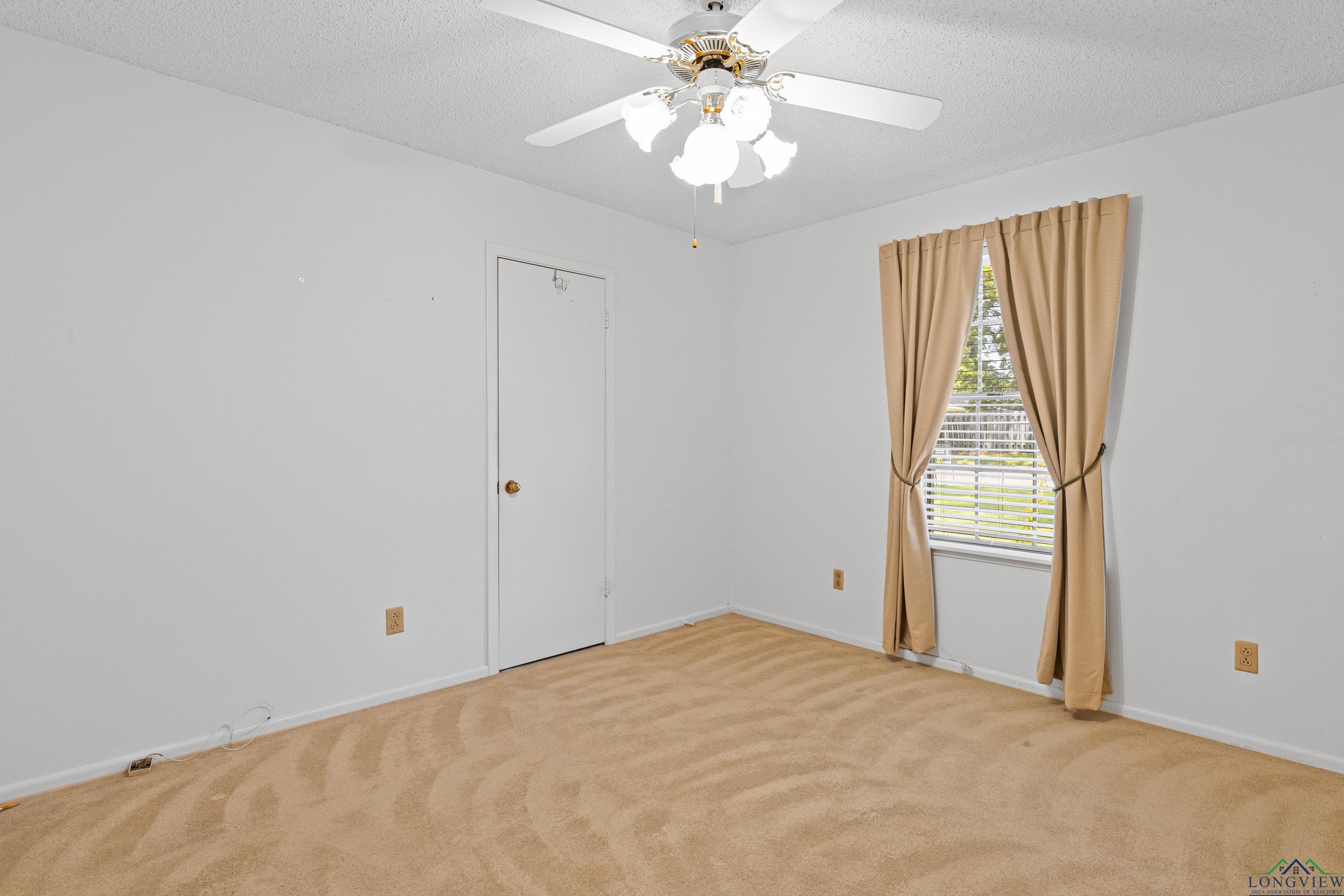 202 Vinewood Ln, Longview, Texas image 25