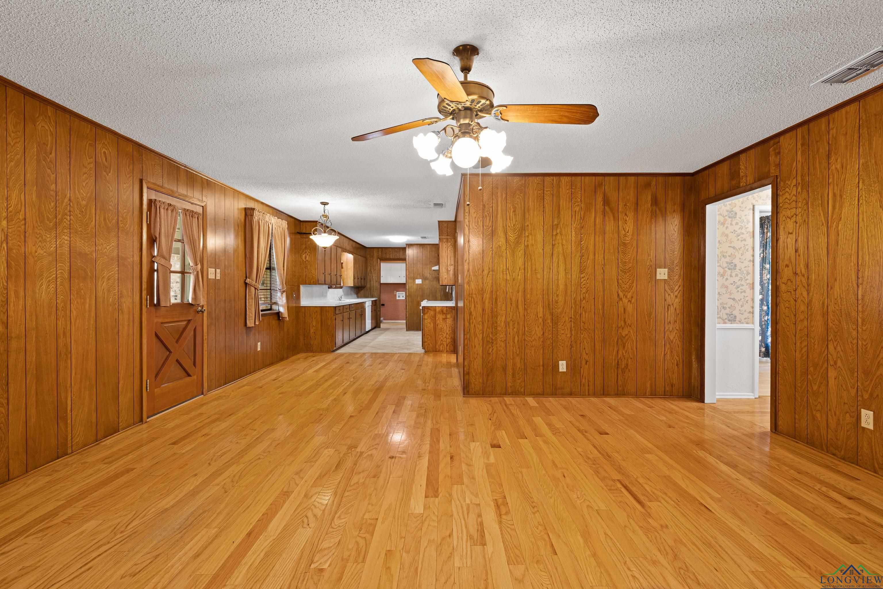 202 Vinewood Ln, Longview, Texas image 14