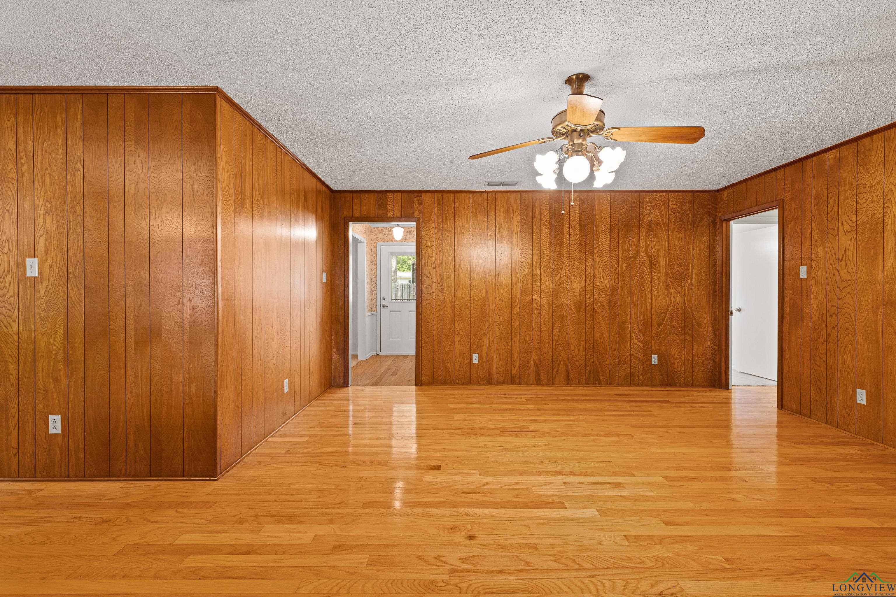 202 Vinewood Ln, Longview, Texas image 12