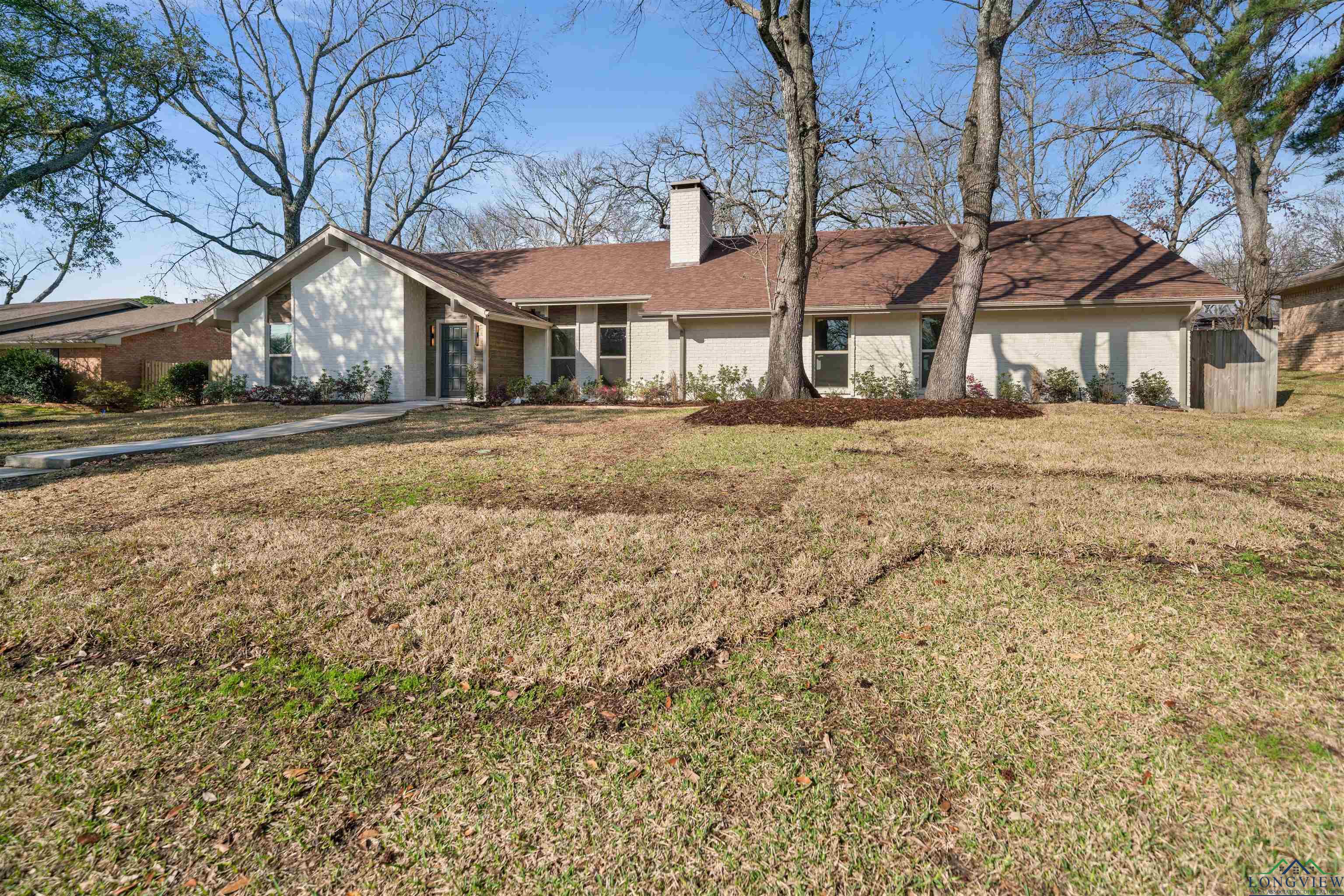 3829 Cloverdale Dr, Tyler, Texas image 1