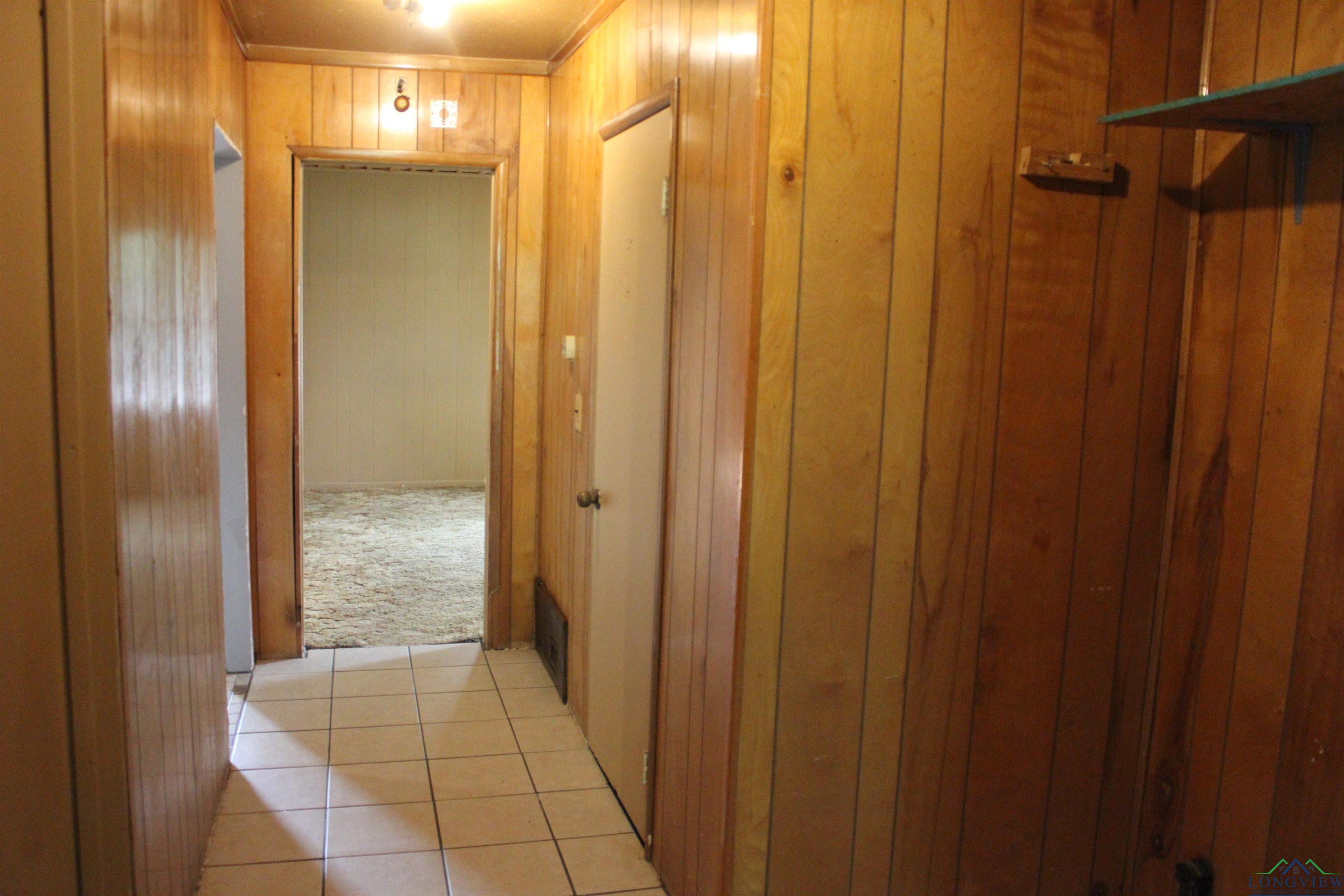 403 N Foster, Linden, Texas image 12
