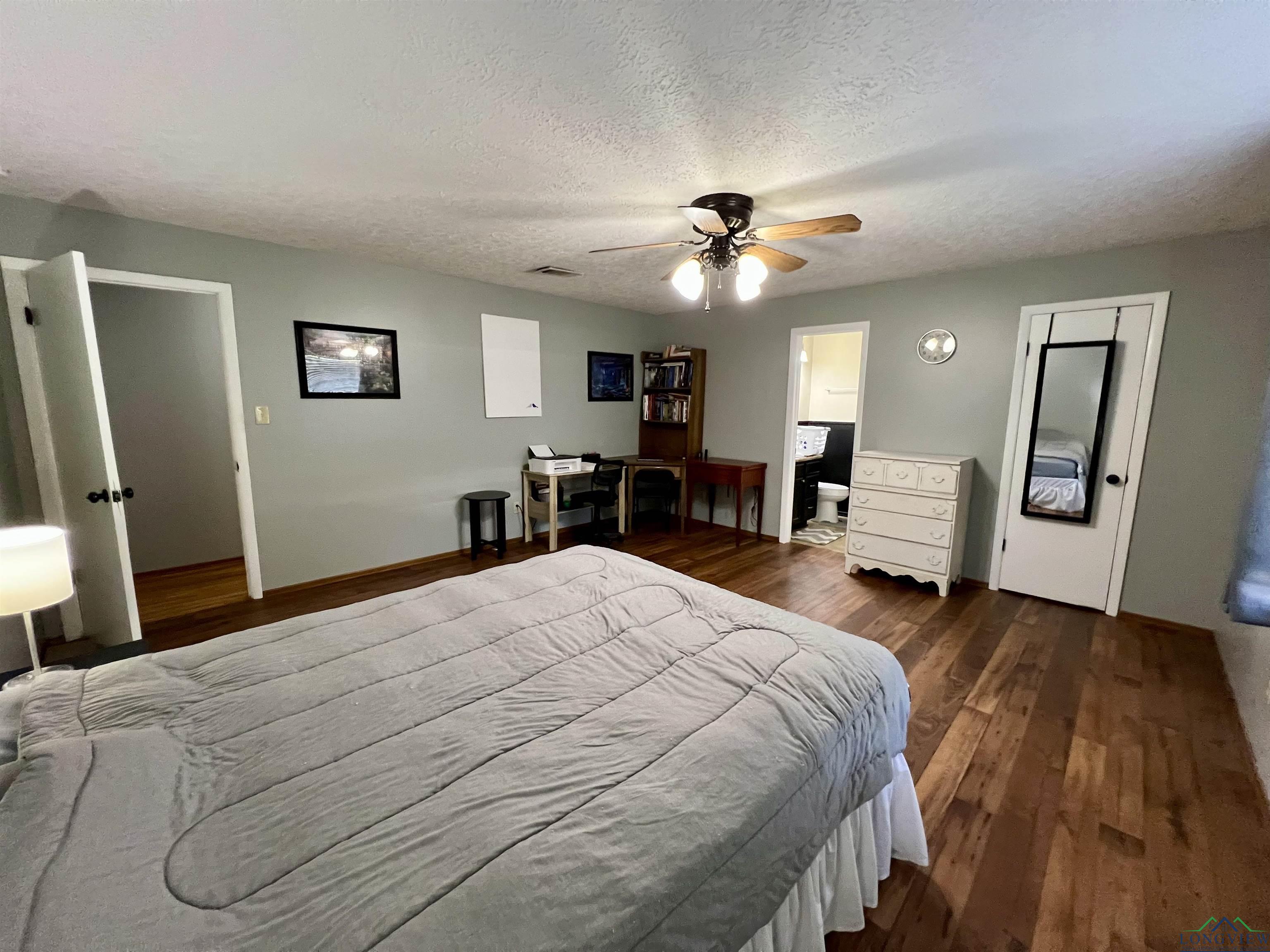 1523 Young St, Henderson, Texas image 15