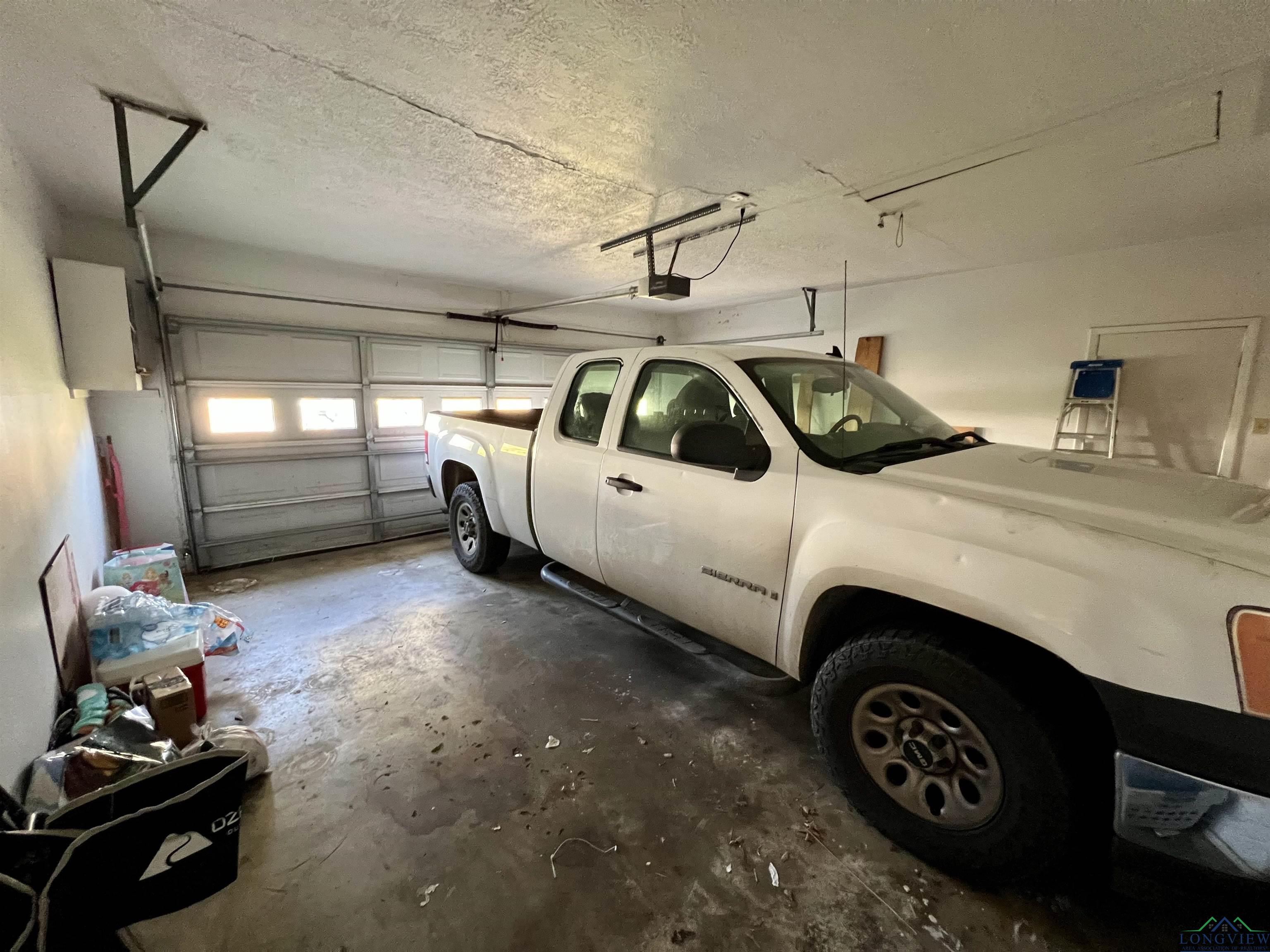 1523 Young St, Henderson, Texas image 21