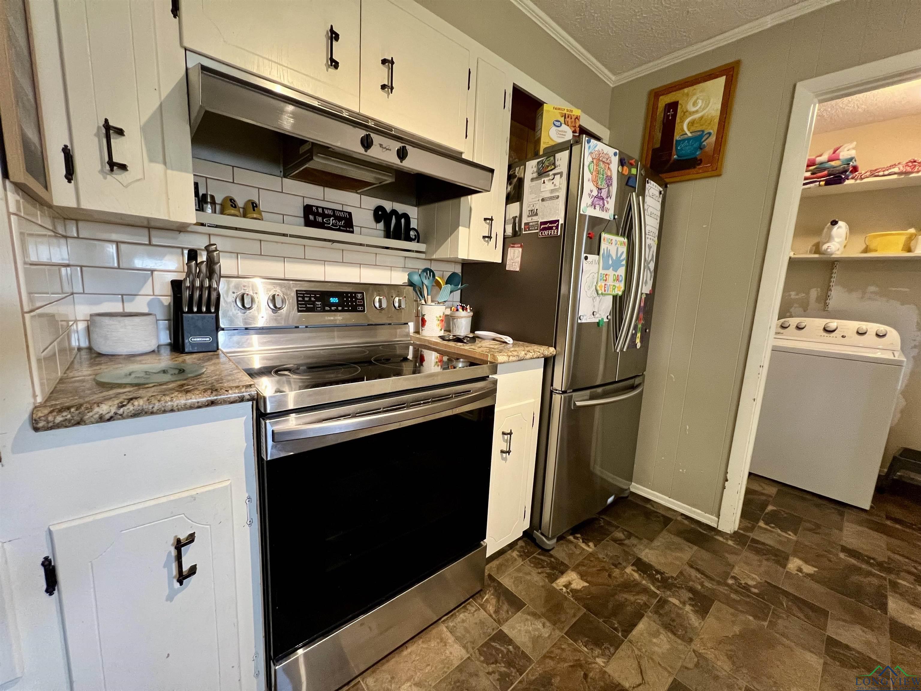 1523 Young St, Henderson, Texas image 9