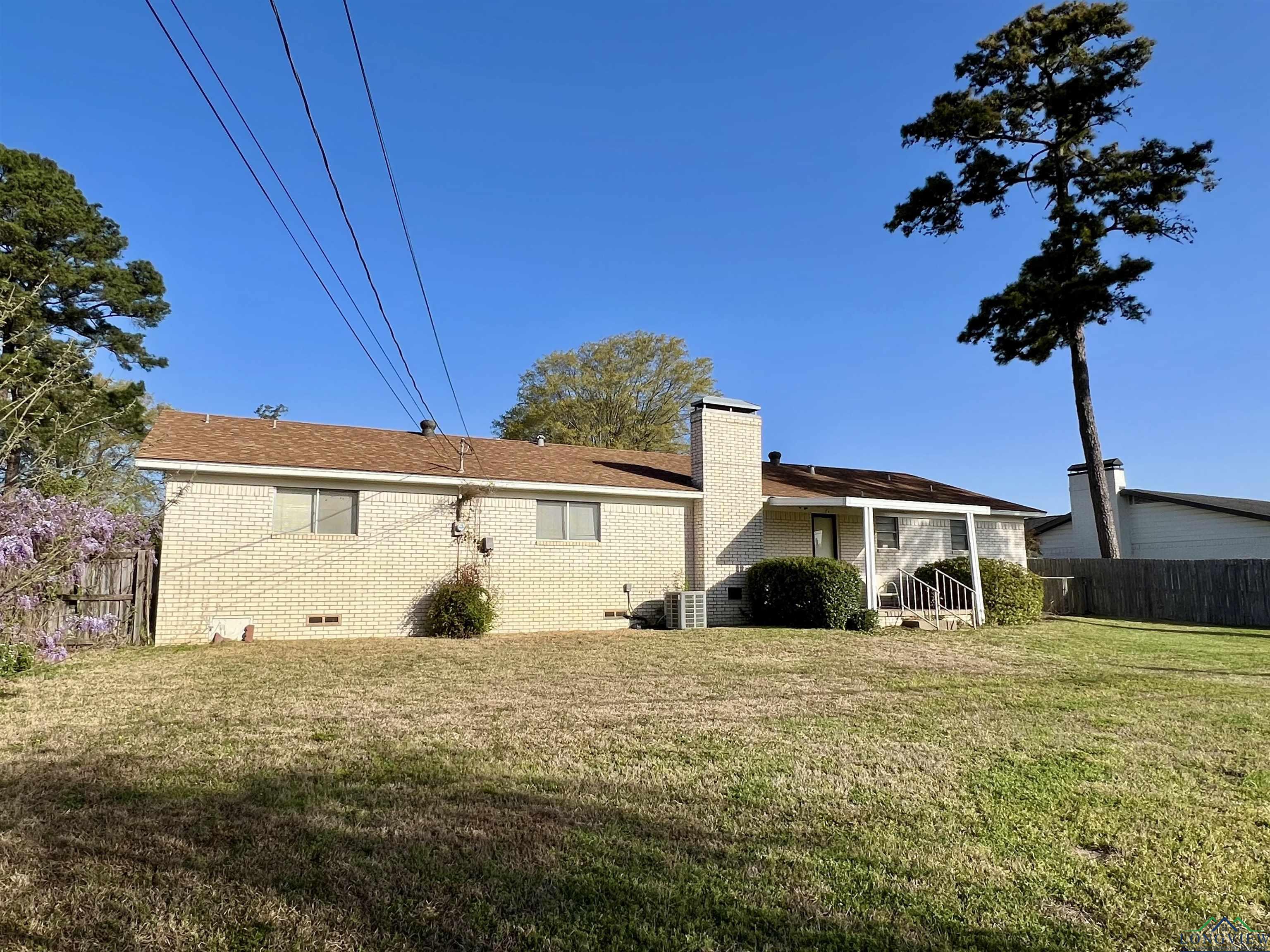 1523 Young St, Henderson, Texas image 24