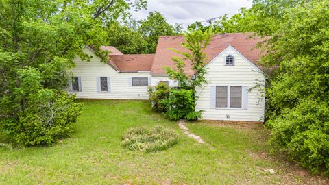 Homes For Sale - 310 N Railroad Ave<br/> Mount Enterprise, TX 75681