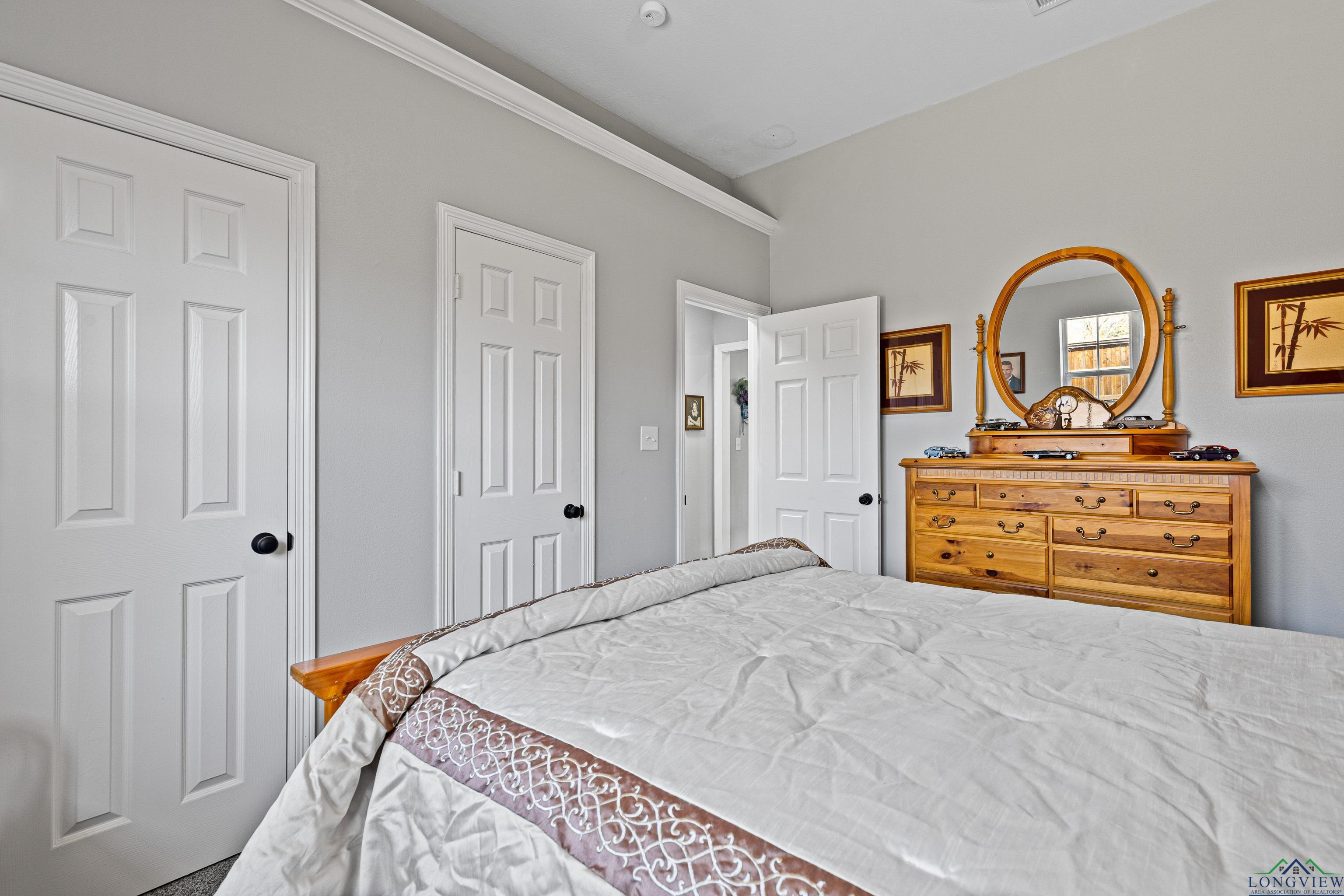 102 Fairway St, Chandler, Texas image 25