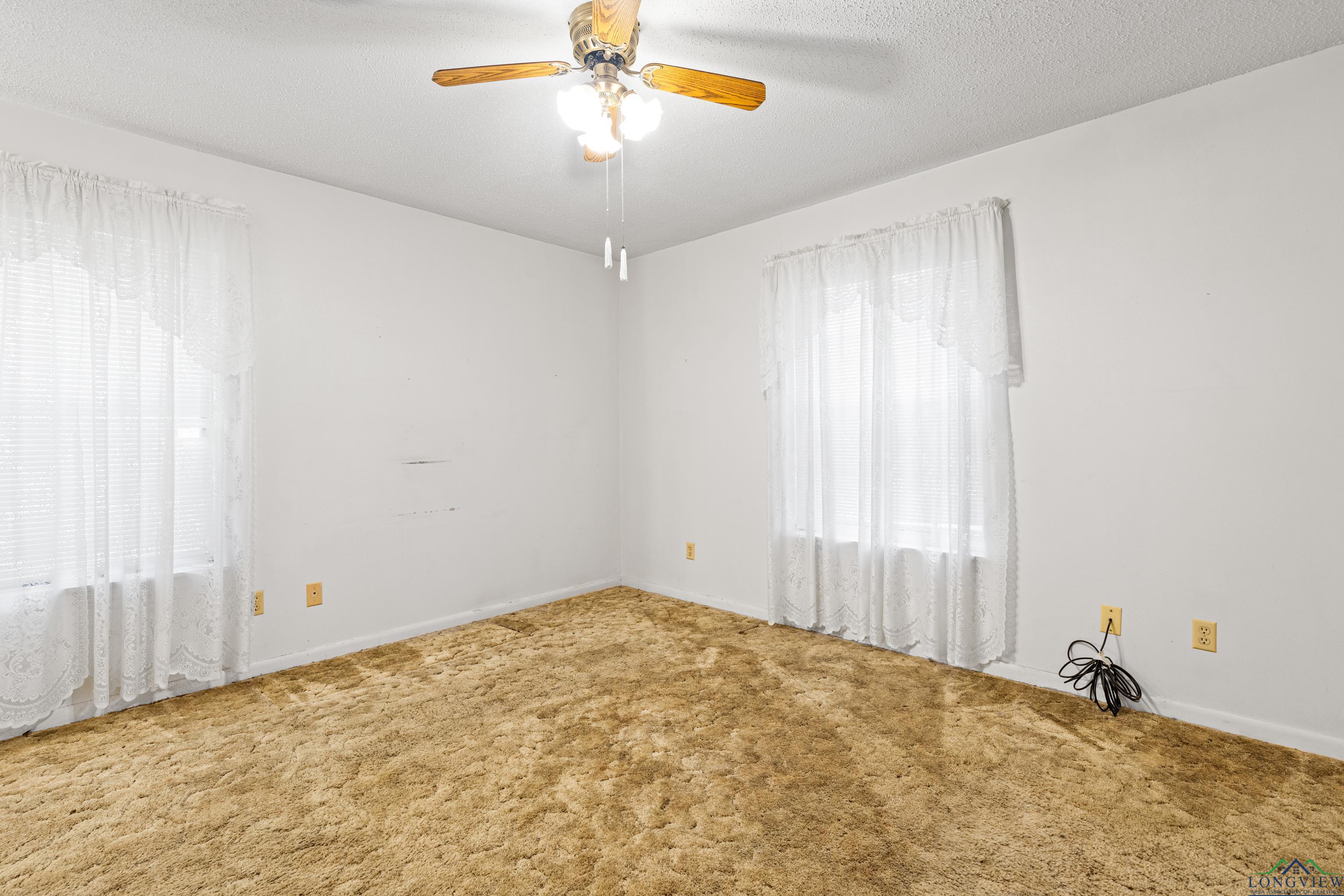 2803 Amberwood Drive, Longview, Texas image 22