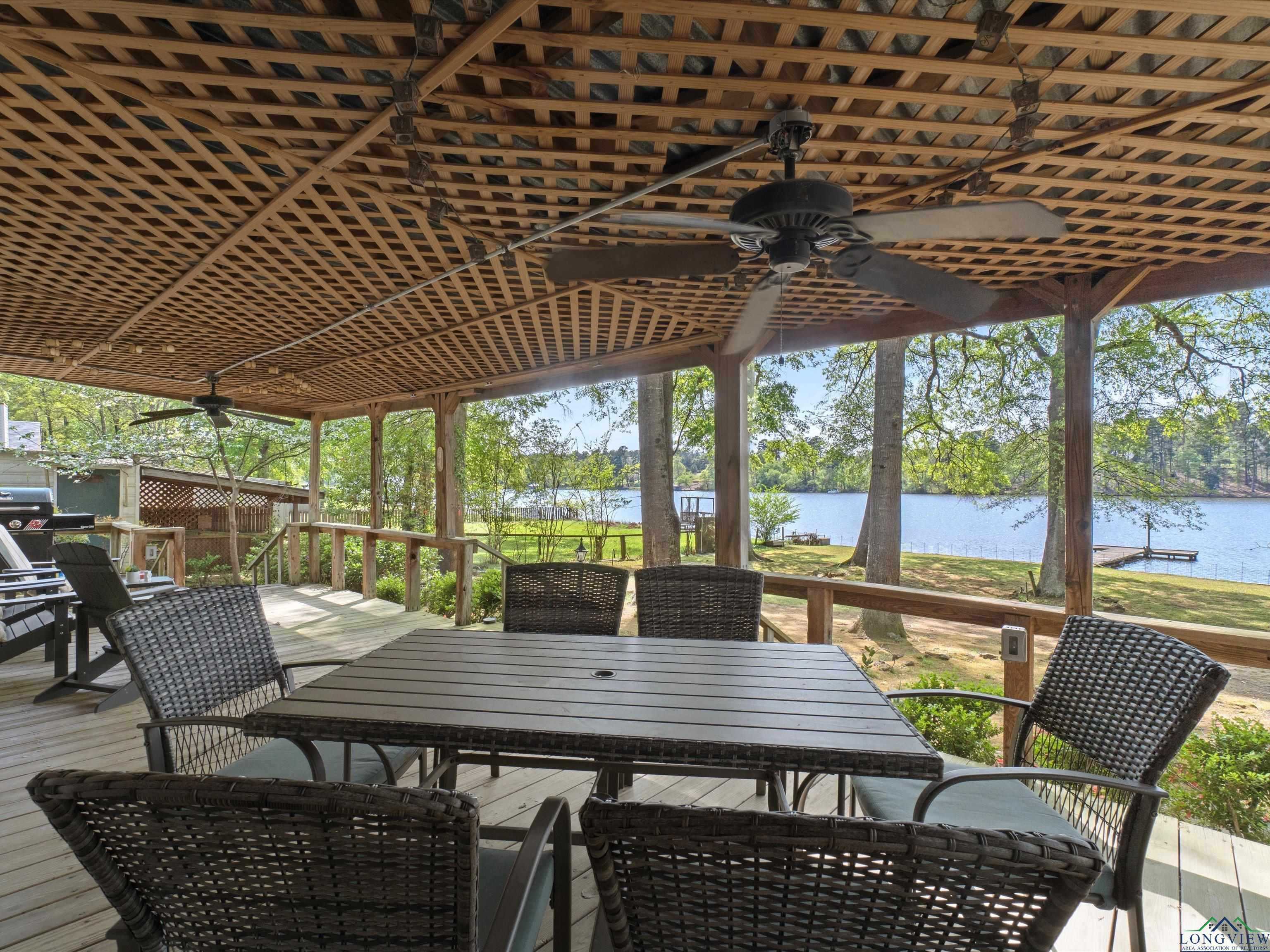 3065 E Lake, Gladewater, Texas image 22