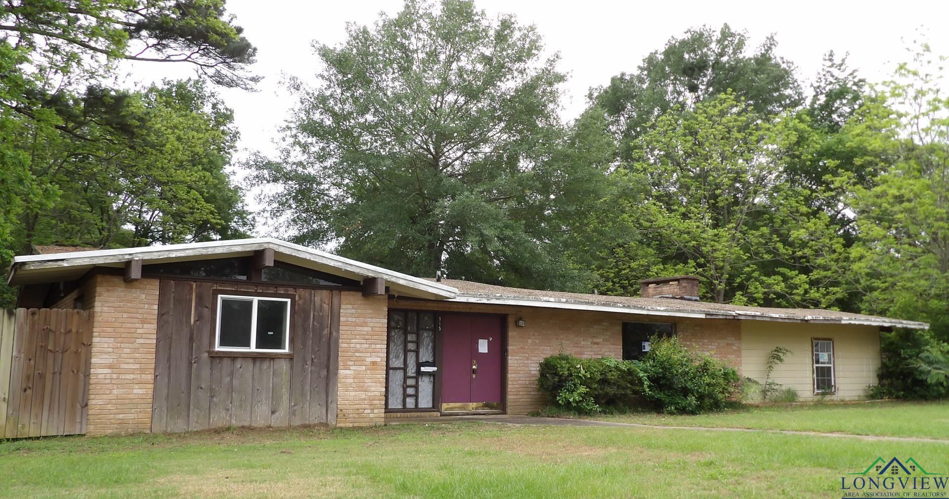 915 John St, Jacksonville, Texas image 1