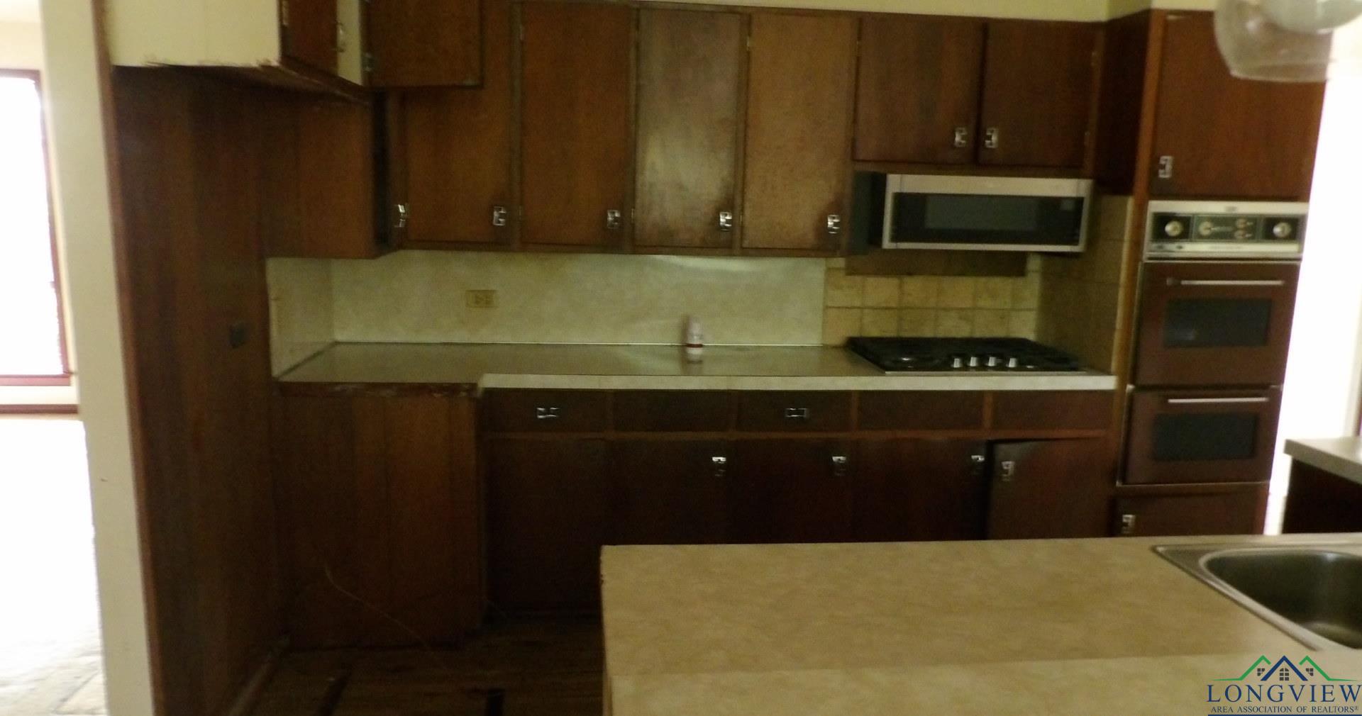 915 John St, Jacksonville, Texas image 7