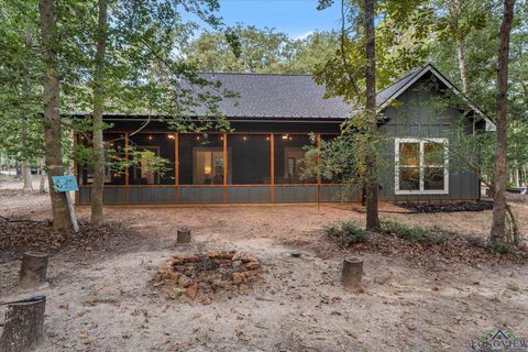 A home in Holly Lake Ranch