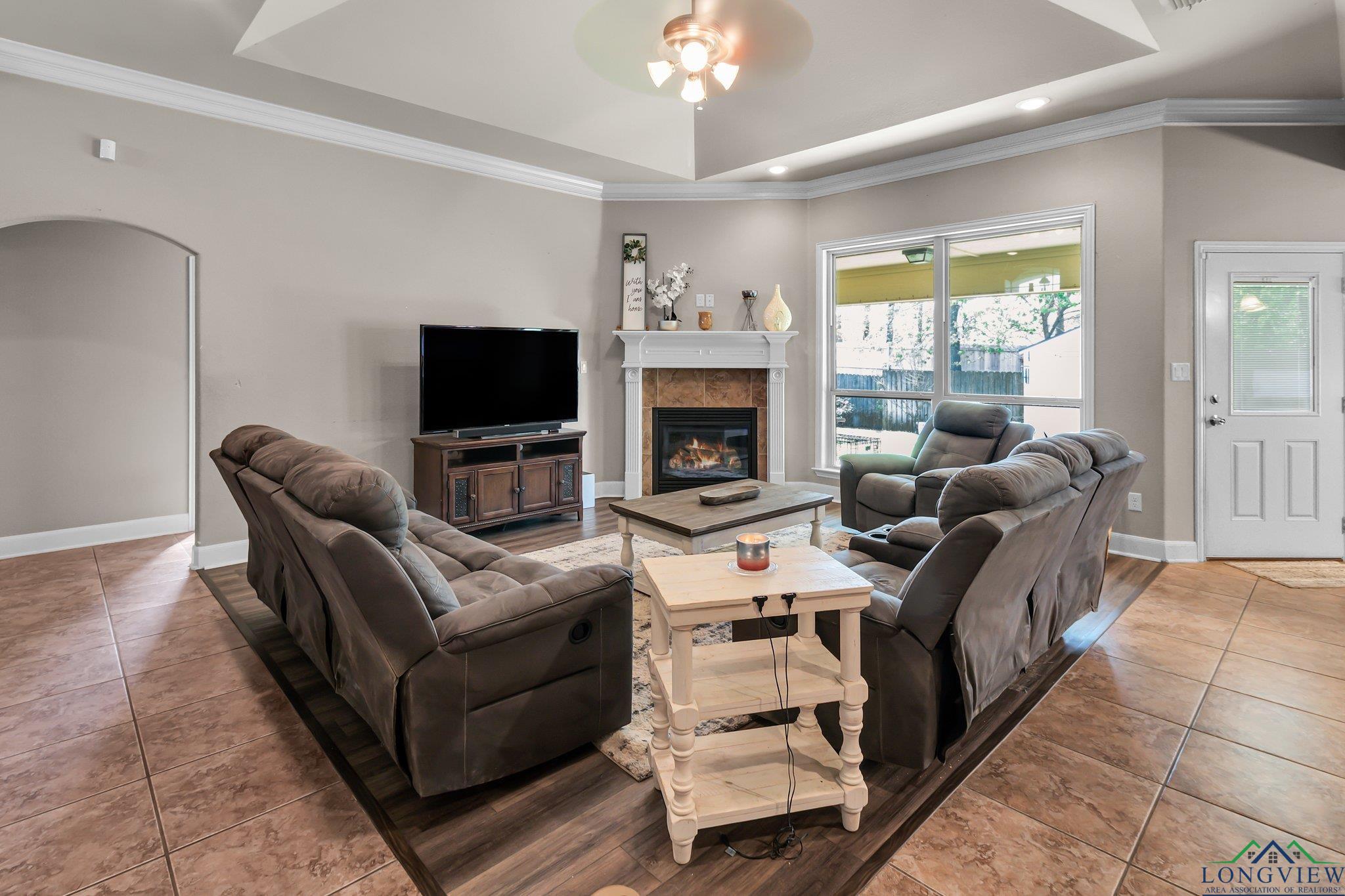 19475 Sara Ln, Flint, Texas image 3