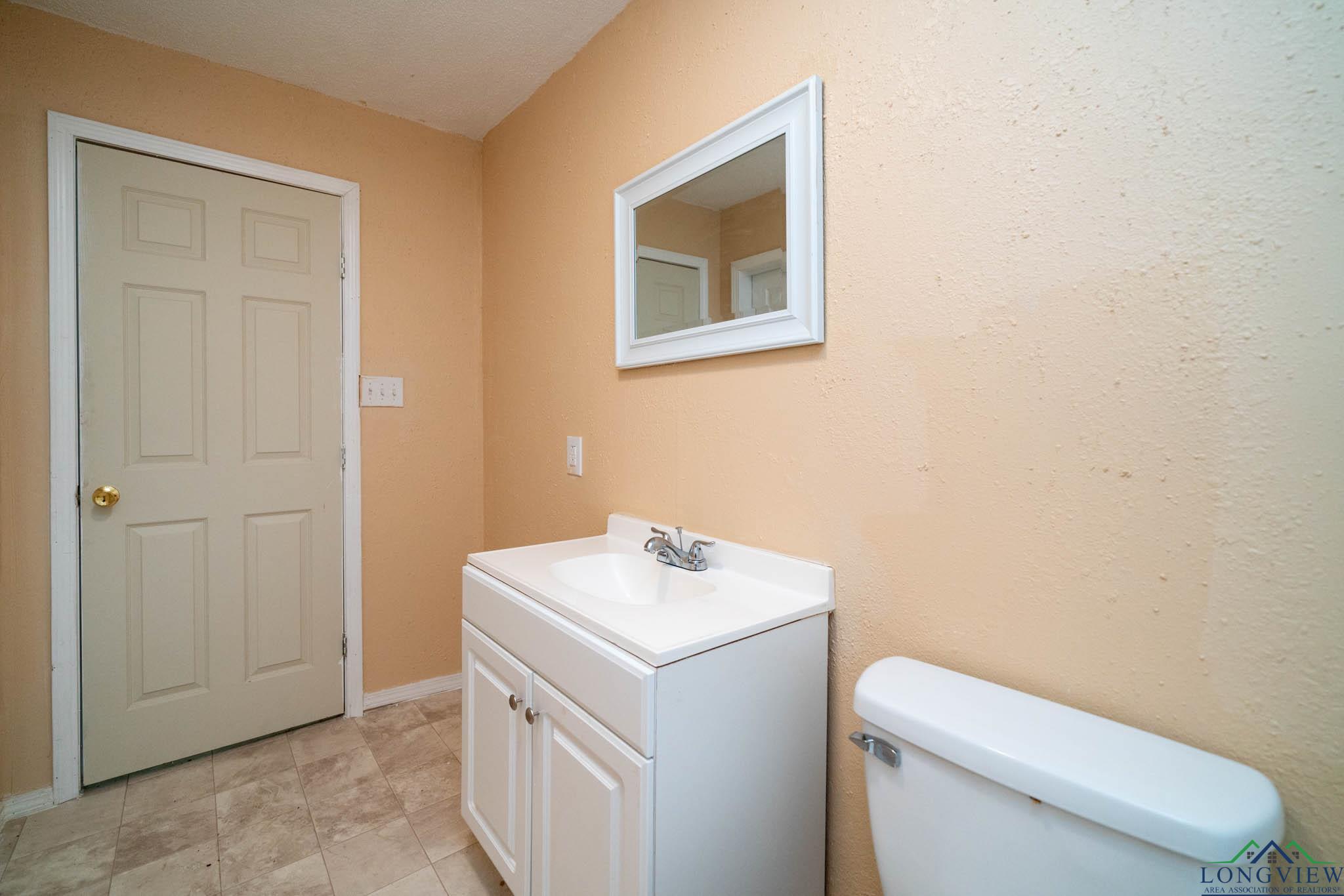 809 Herbert St, Marshall, Texas image 30