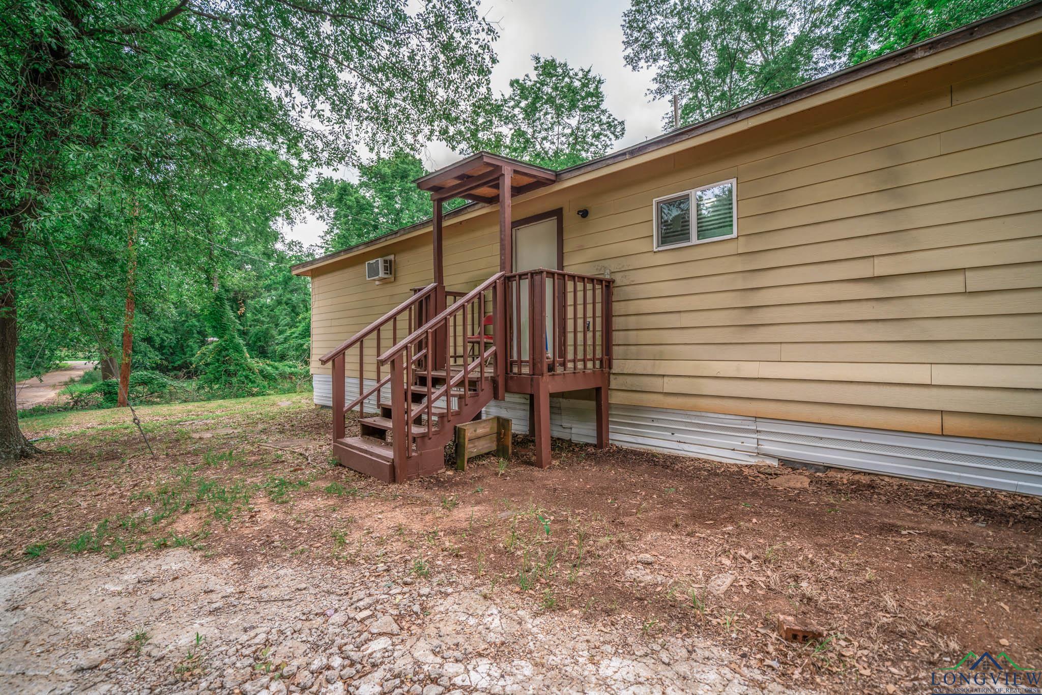 809 Herbert St, Marshall, Texas image 37