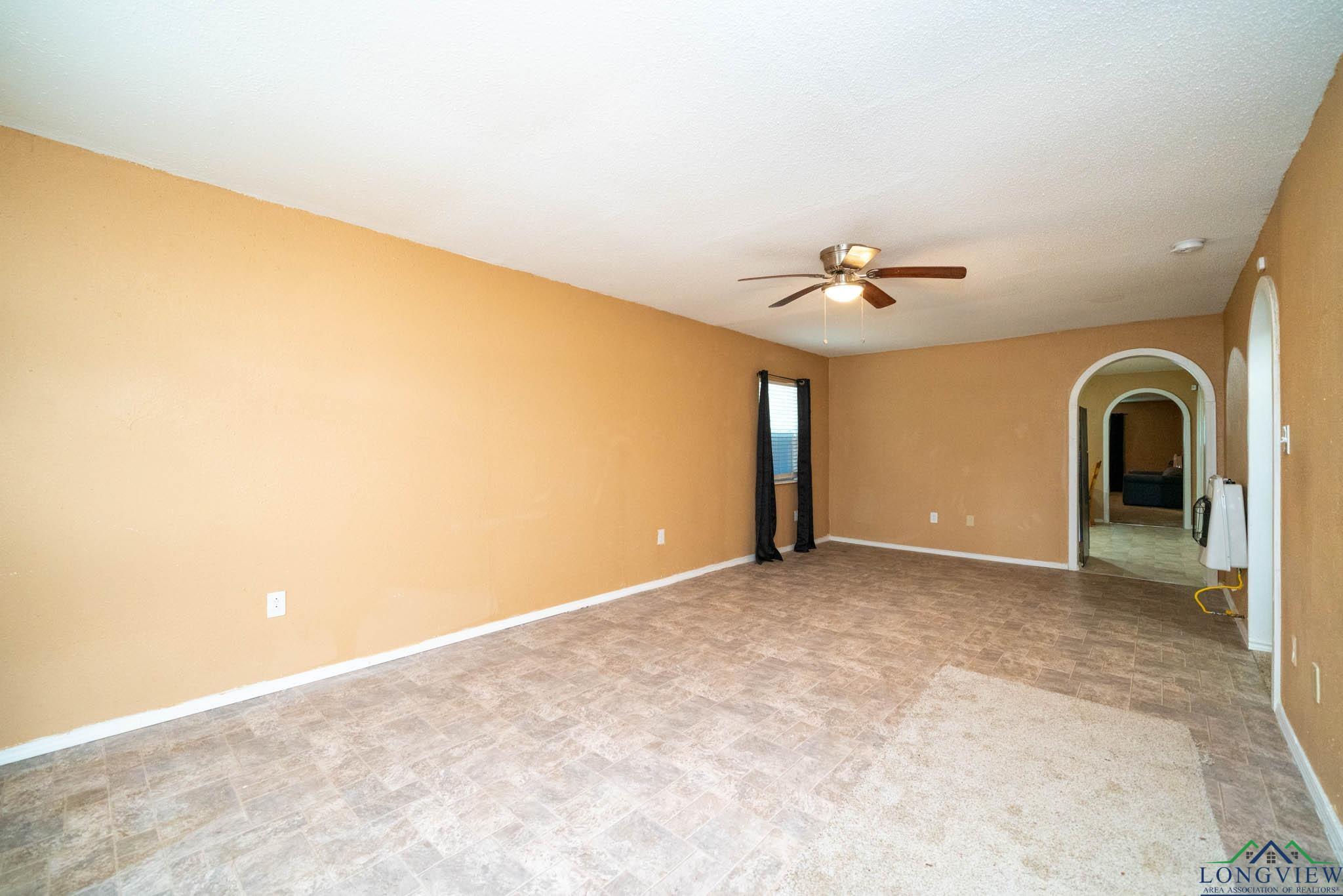 809 Herbert St, Marshall, Texas image 7