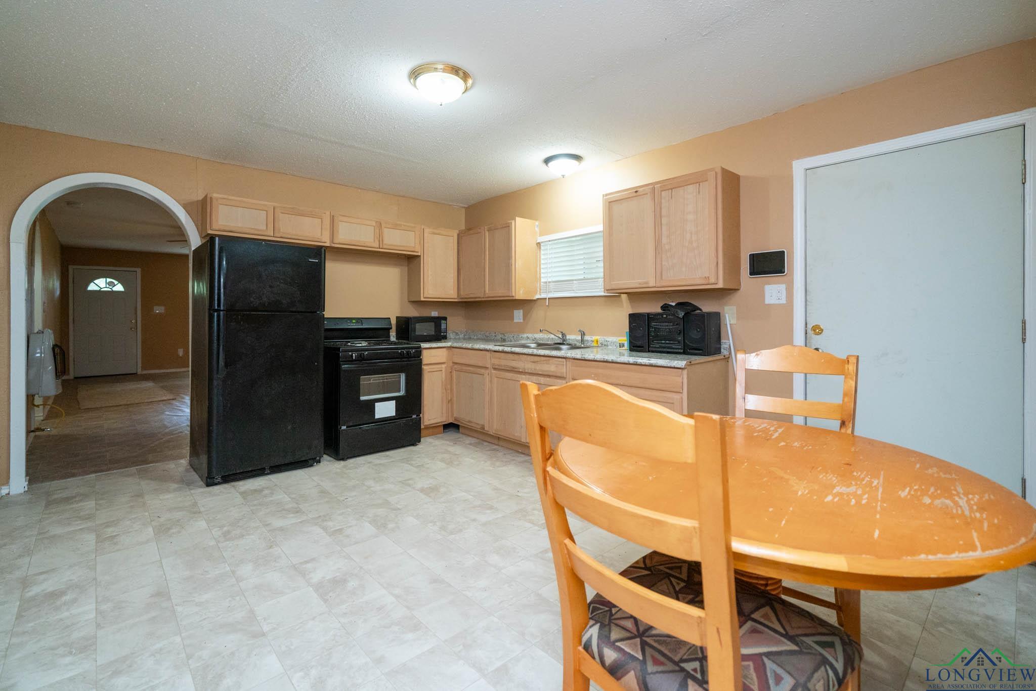 809 Herbert St, Marshall, Texas image 10