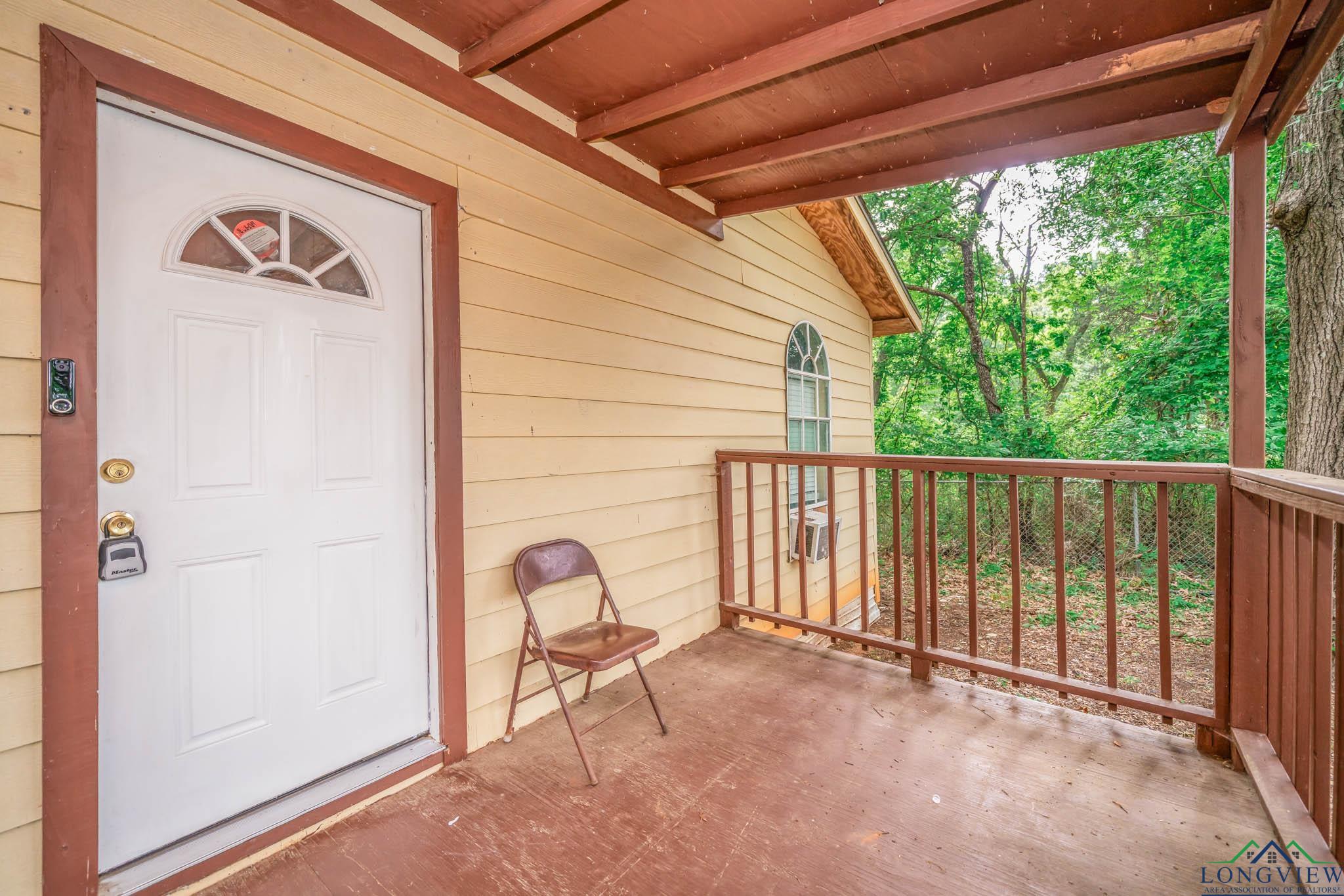 809 Herbert St, Marshall, Texas image 3