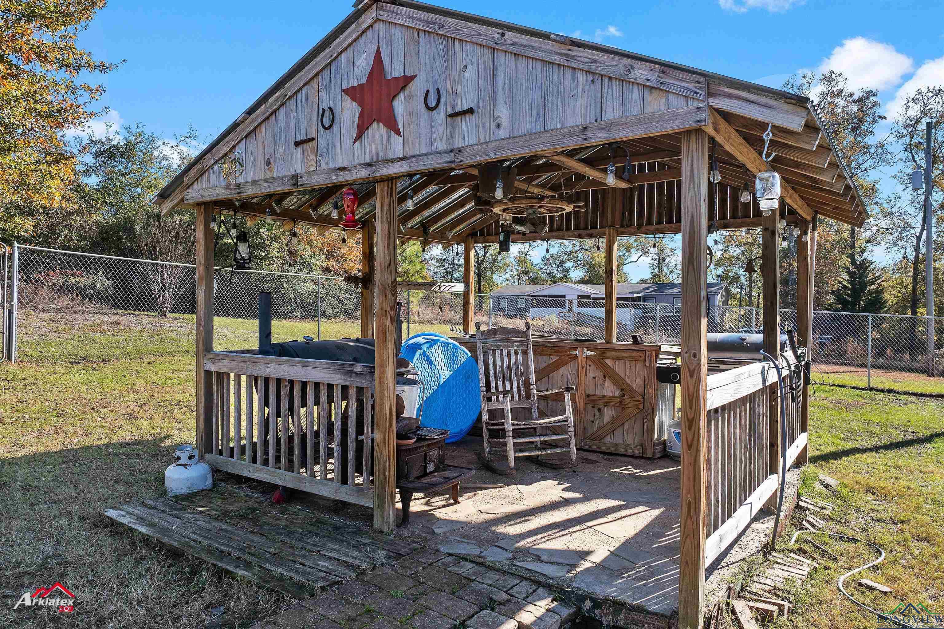 112 Zada Street, Jefferson, Texas image 8