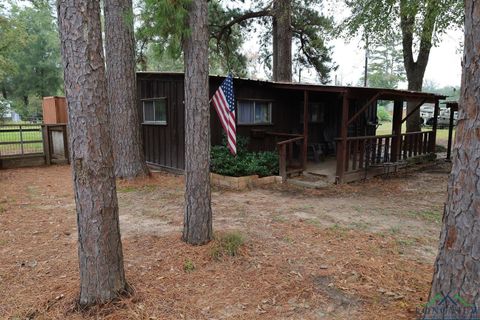 Apartment For Sale - 110 Linda St<br/> Marion County, Jefferson, TX 75657