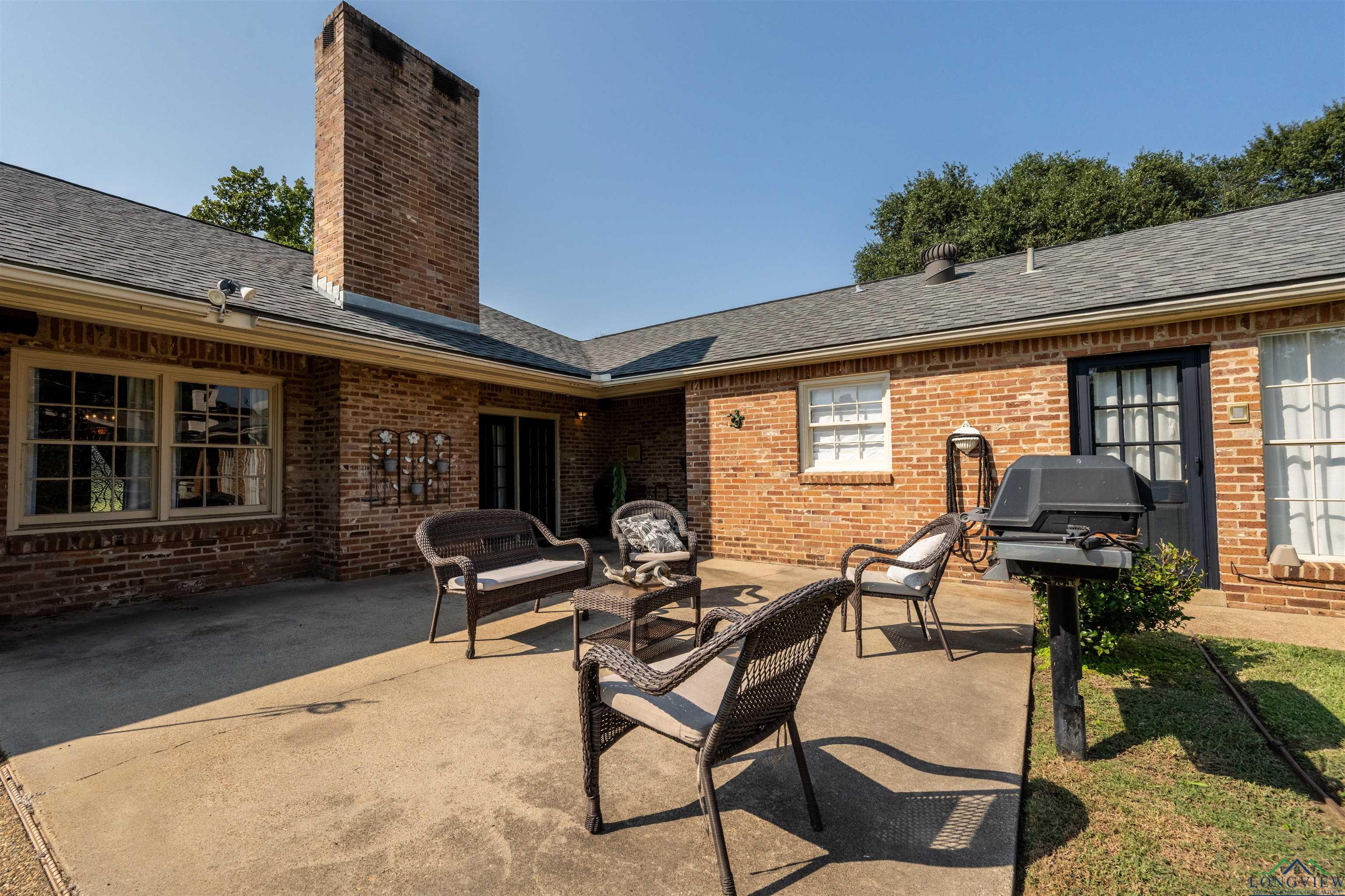 1800 Huntington St, Longview, Texas image 25