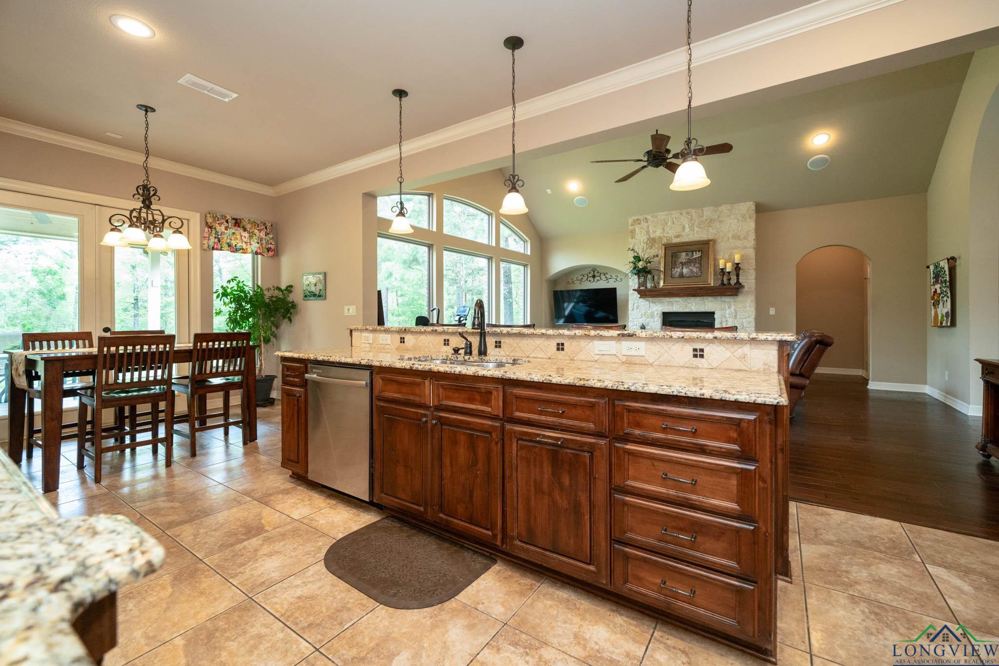 108 Canvasback Court, Gilmer, Texas image 15