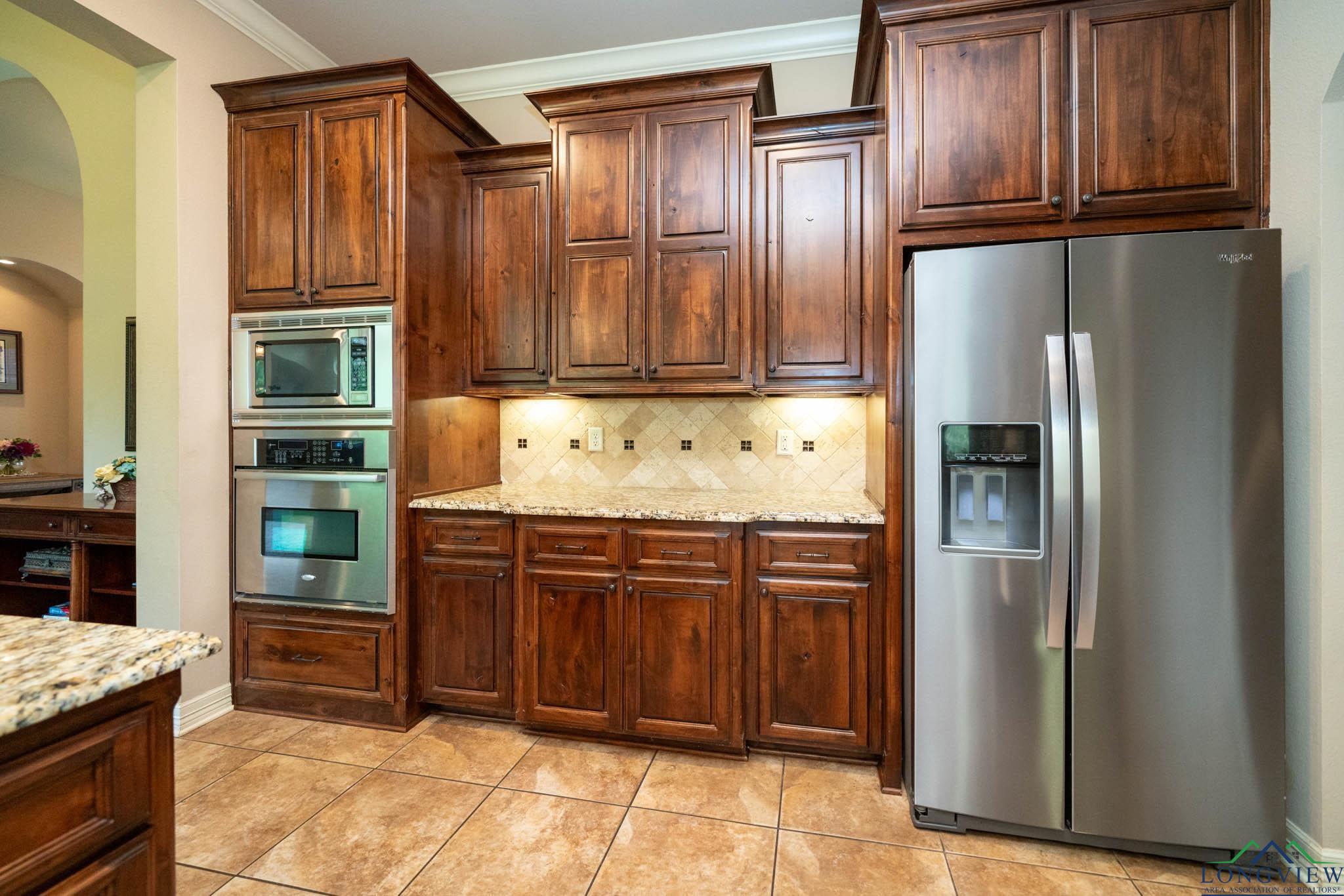 108 Canvasback Court, Gilmer, Texas image 14