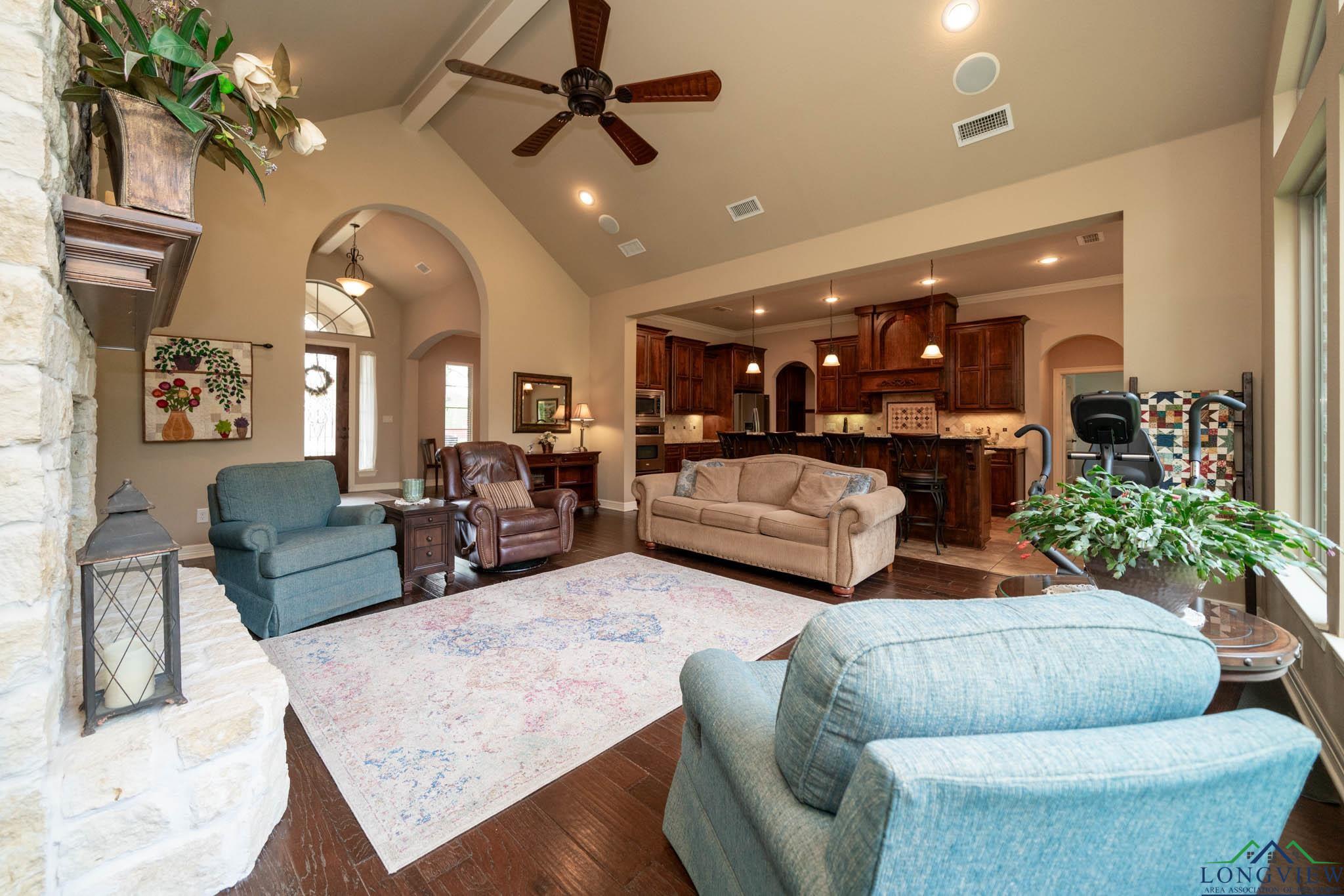 108 Canvasback Court, Gilmer, Texas image 10