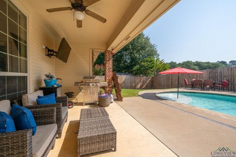 A home in White Oak