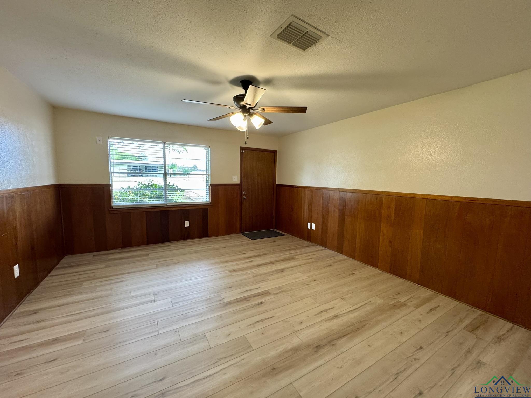 1506 Scenic Dr, Longview, Texas image 4