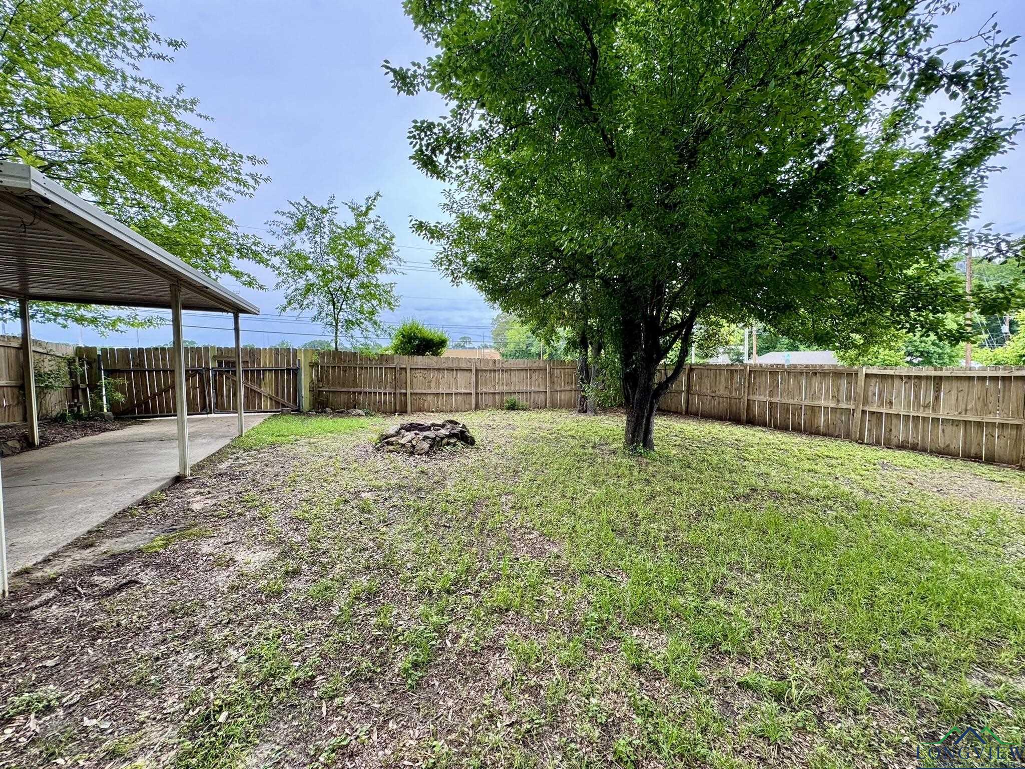 1506 Scenic Dr, Longview, Texas image 20