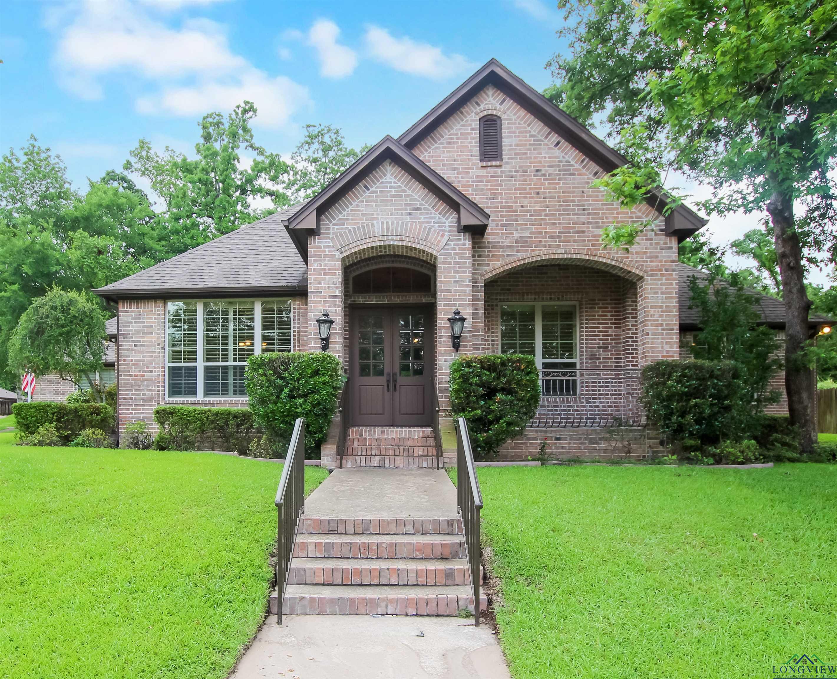8406 Castleton Way, Tyler, Texas image 1
