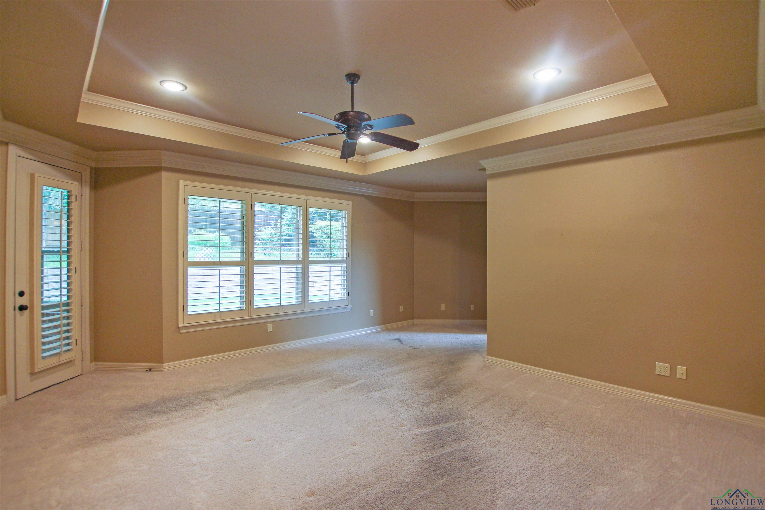 8406 Castleton Way, Tyler, Texas image 15